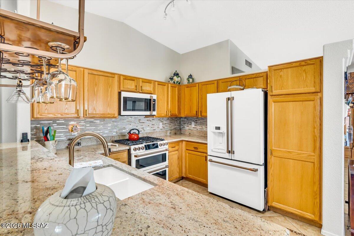 Horizons at Rita Ranch (1-71) - Residential