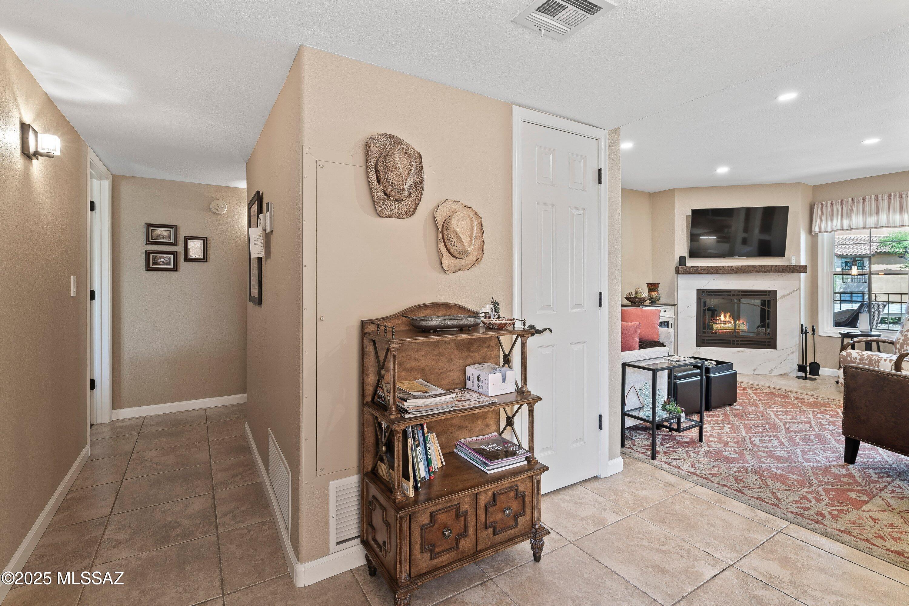 6651 N Campbell Avenue 230