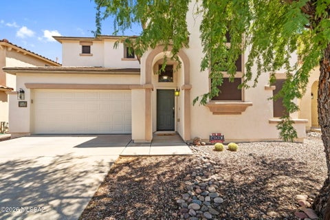 Photo of 197 E Camino Del Abeto, Sahuarita, AZ 85629 (MLS # 22620306)