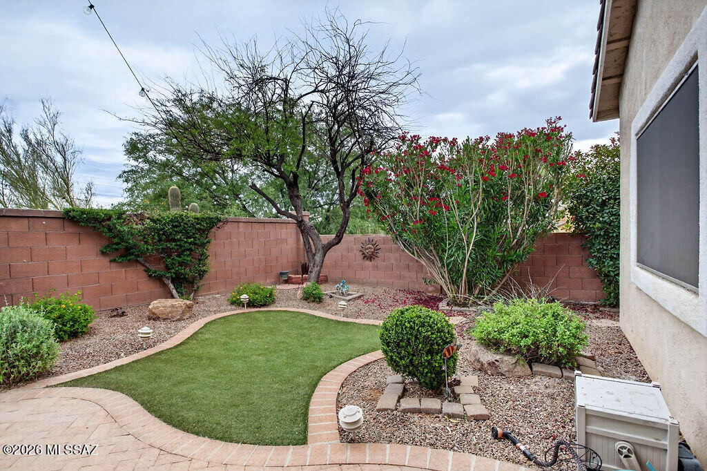 446 W Calle Cajeta