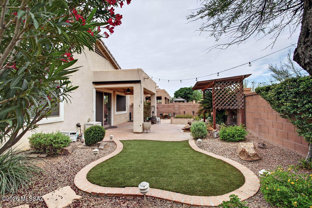 446 W Calle Cajeta