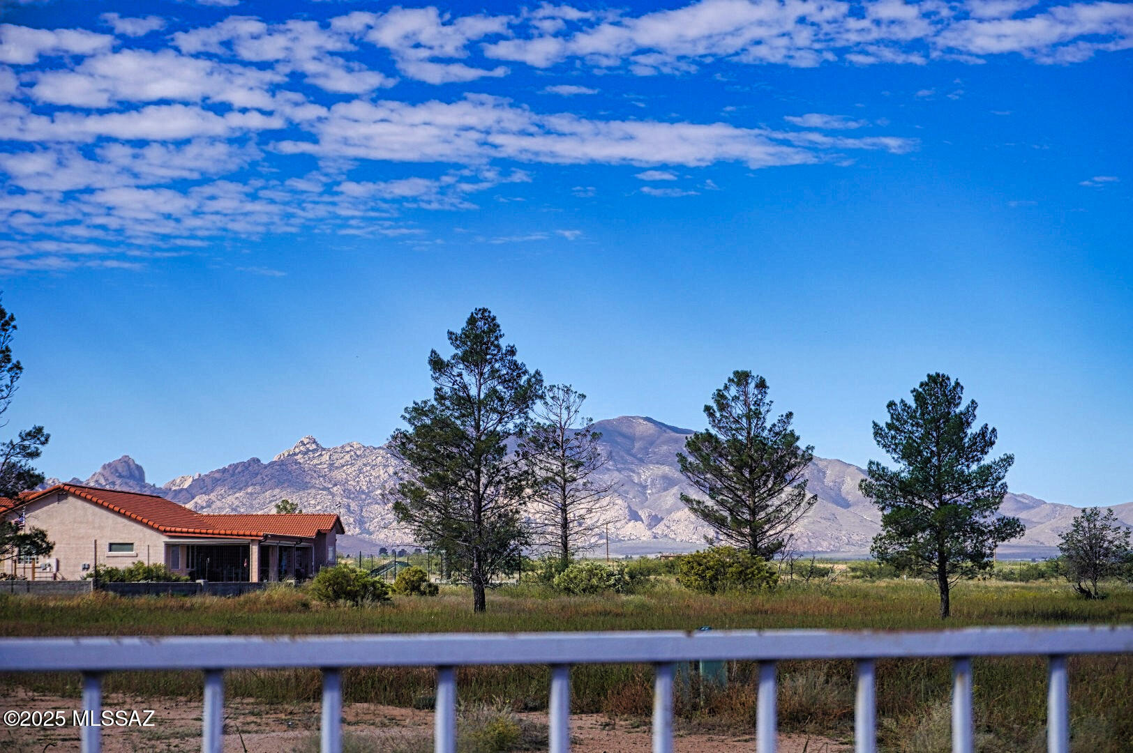 389 N Shadow Mountain Court