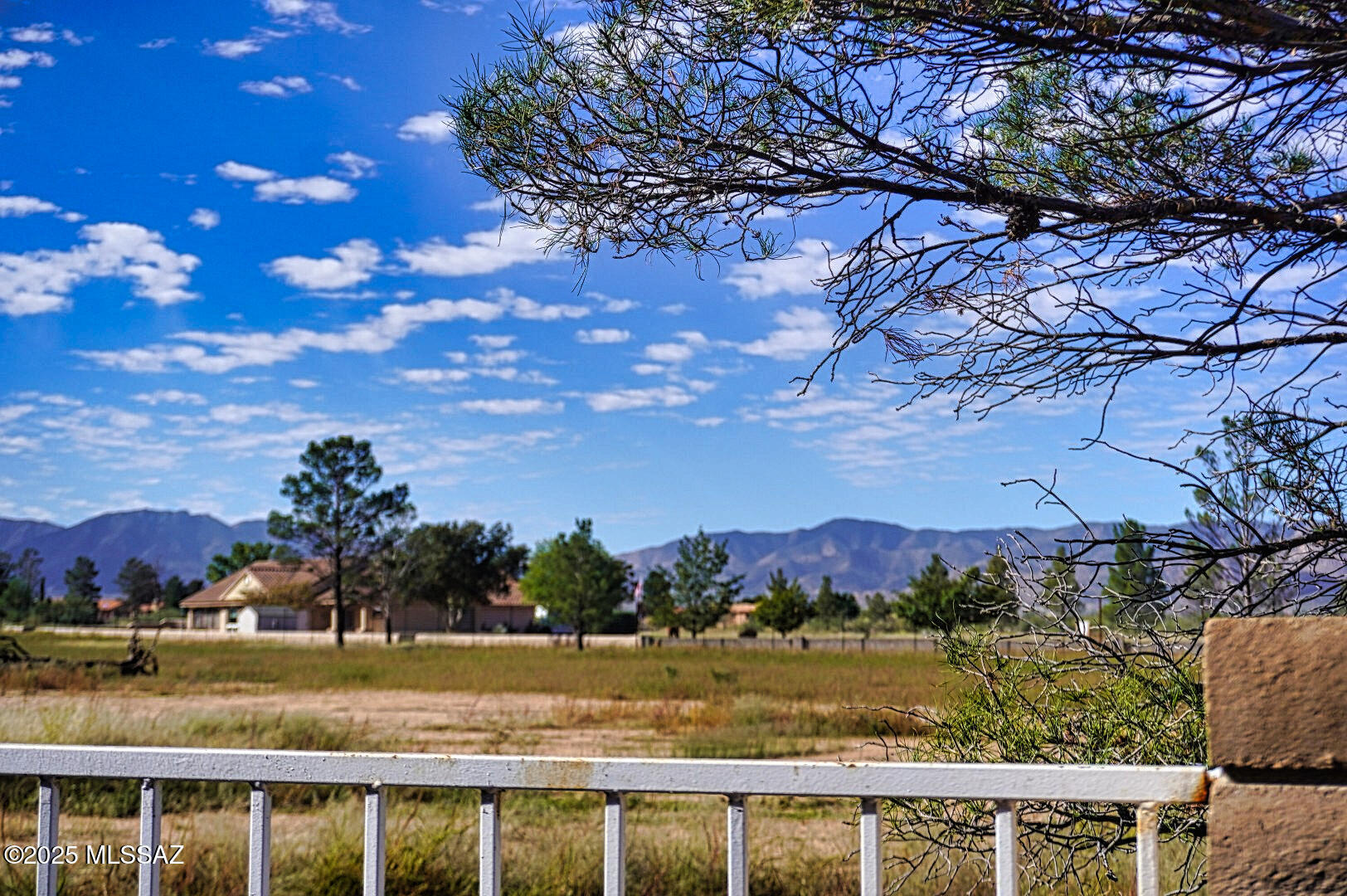 389 N Shadow Mountain Court