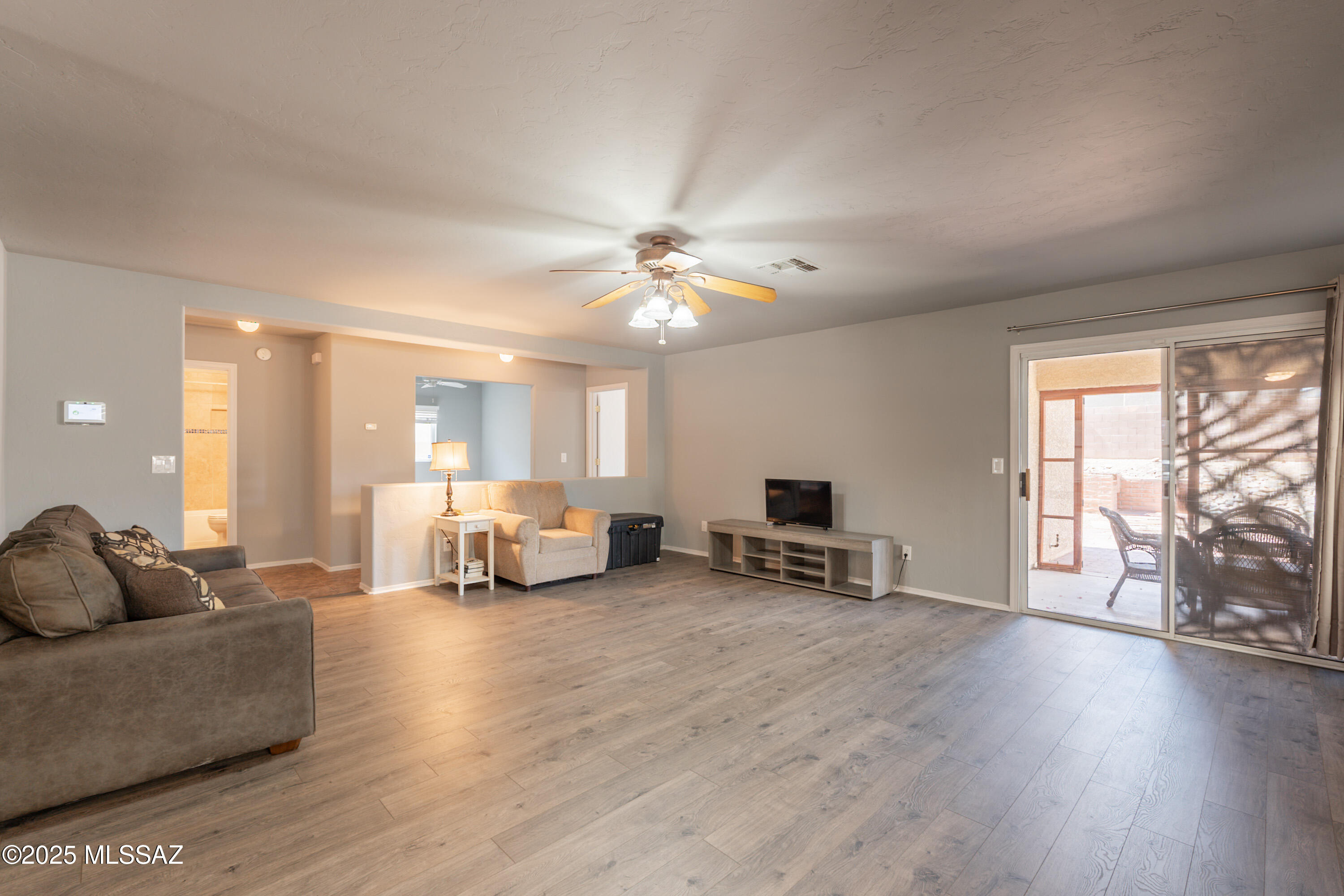 10359 E Haymarket Street