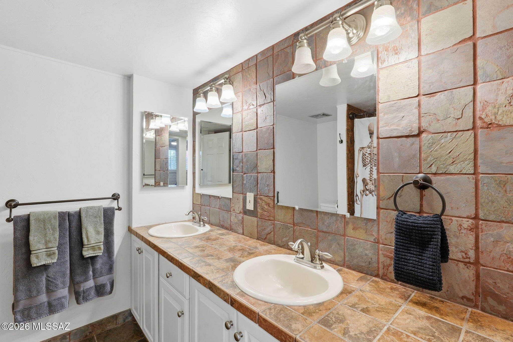 Campbell Ave. Acres - Residential