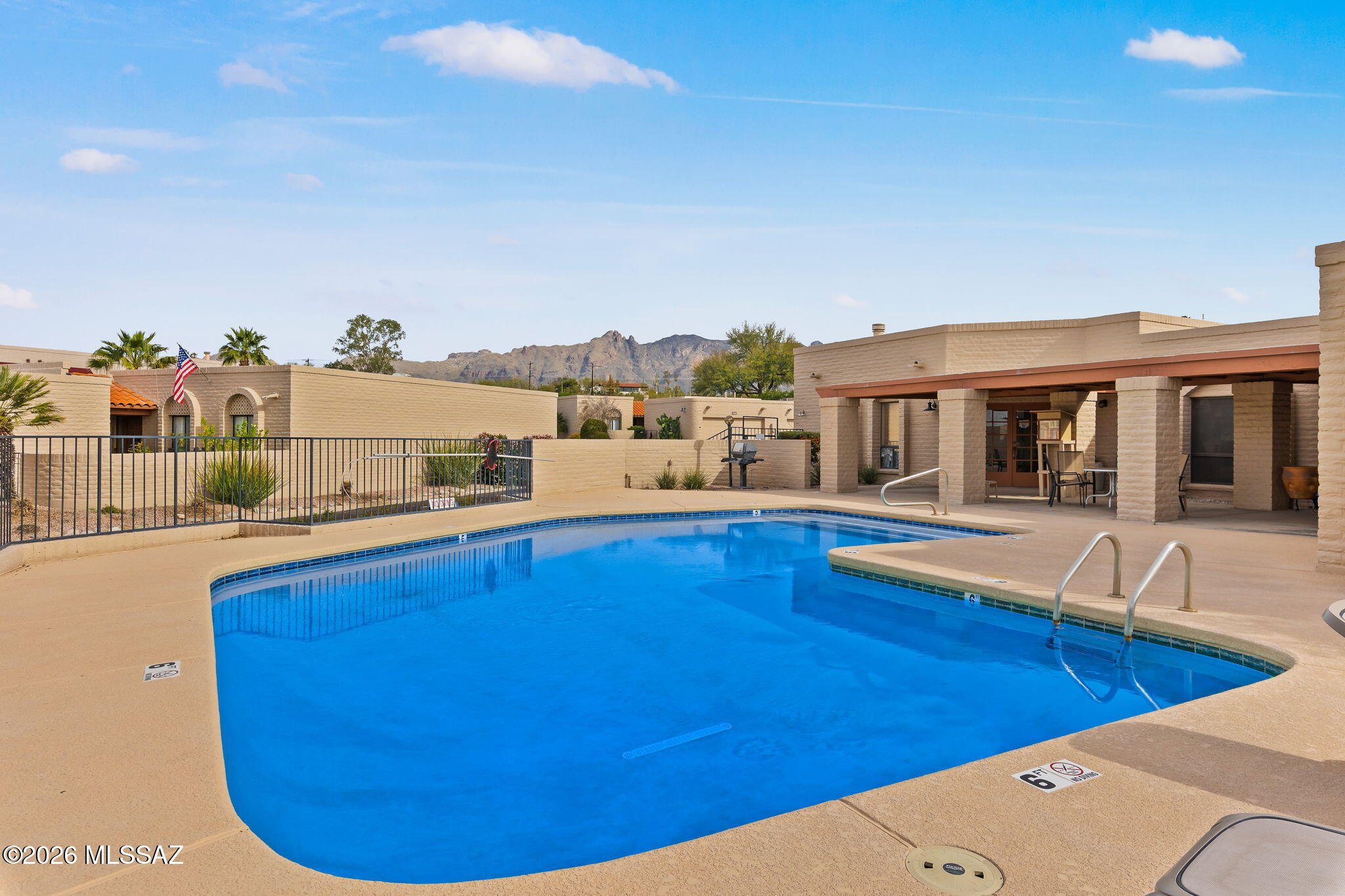 Rio Cancion Twnhms. and Professional - Residential