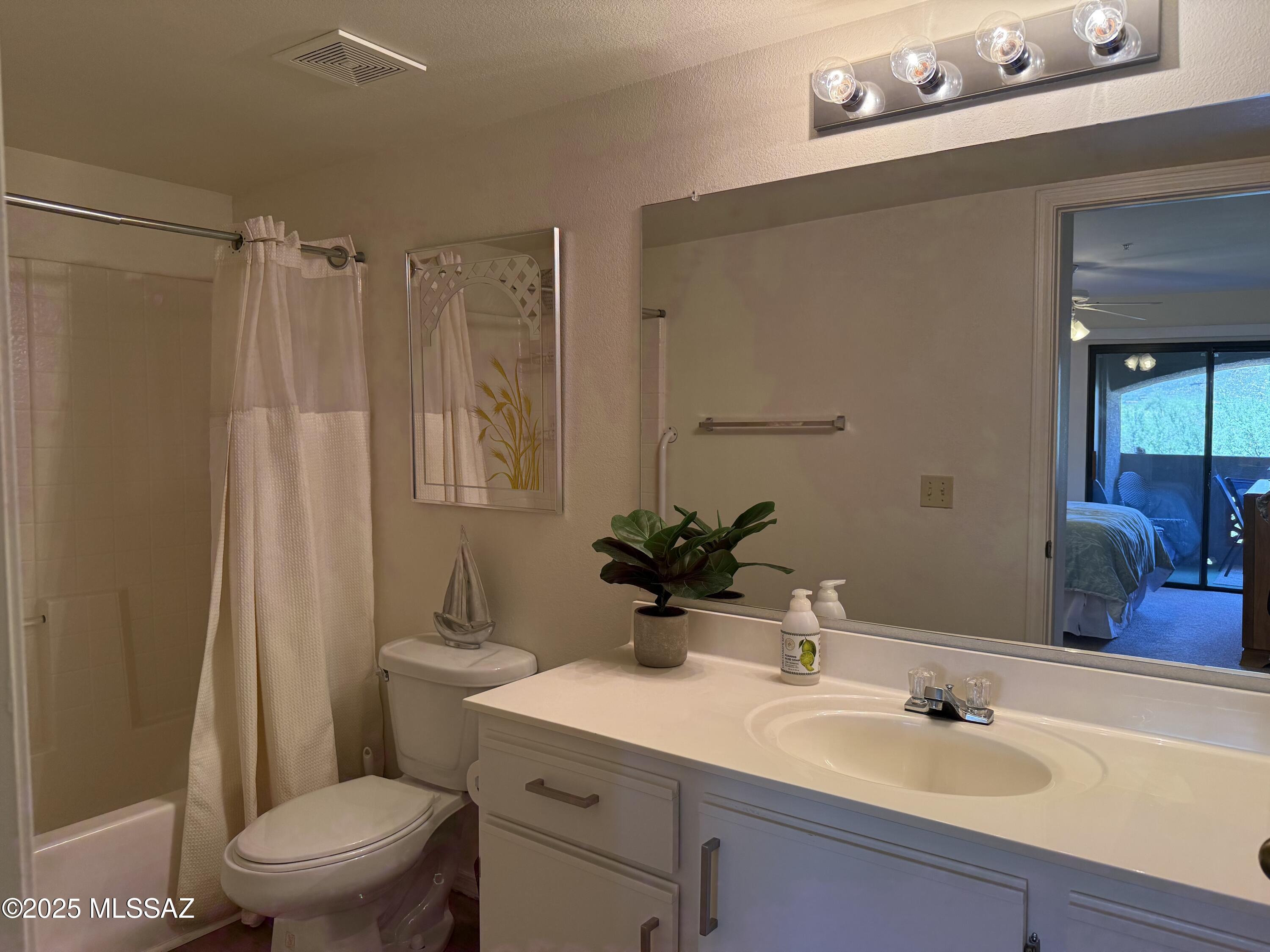Veranda at Ventana Condominiums - Residential Lease