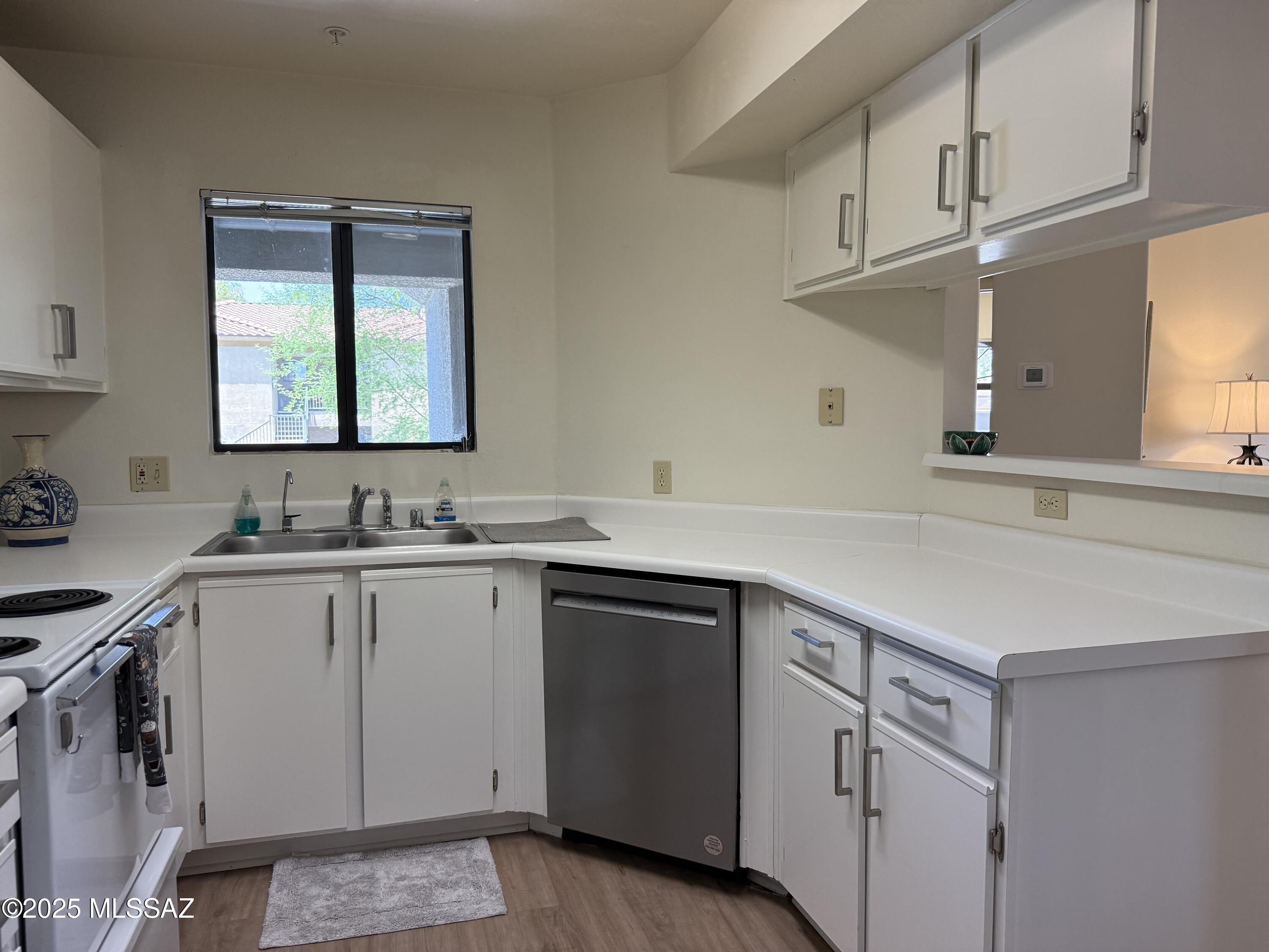 Veranda at Ventana Condominiums - Residential Lease