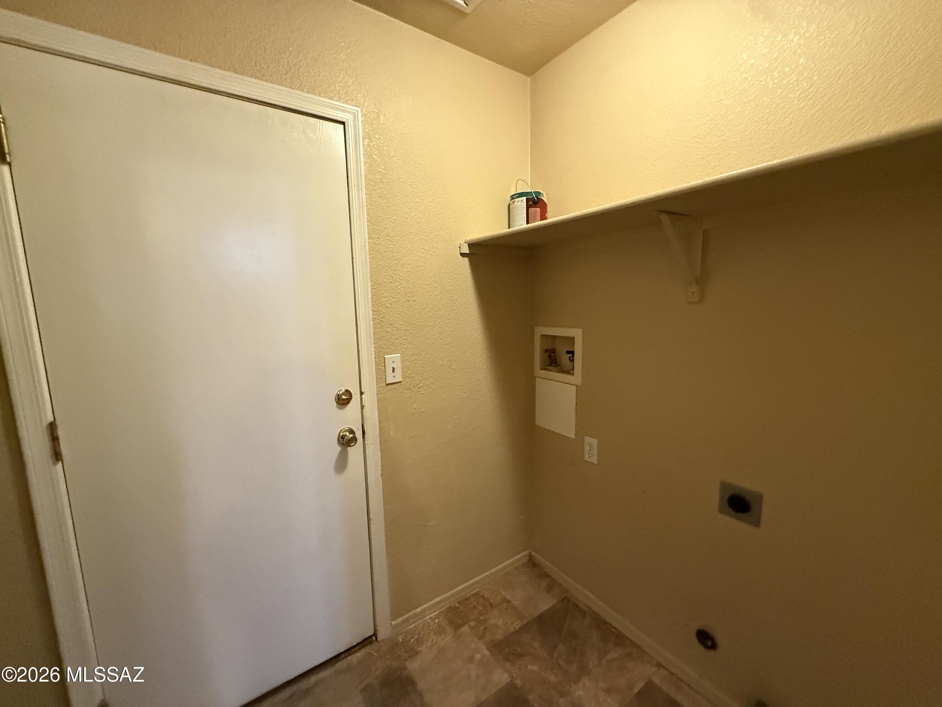 Silver Moon (1-101) - Residential