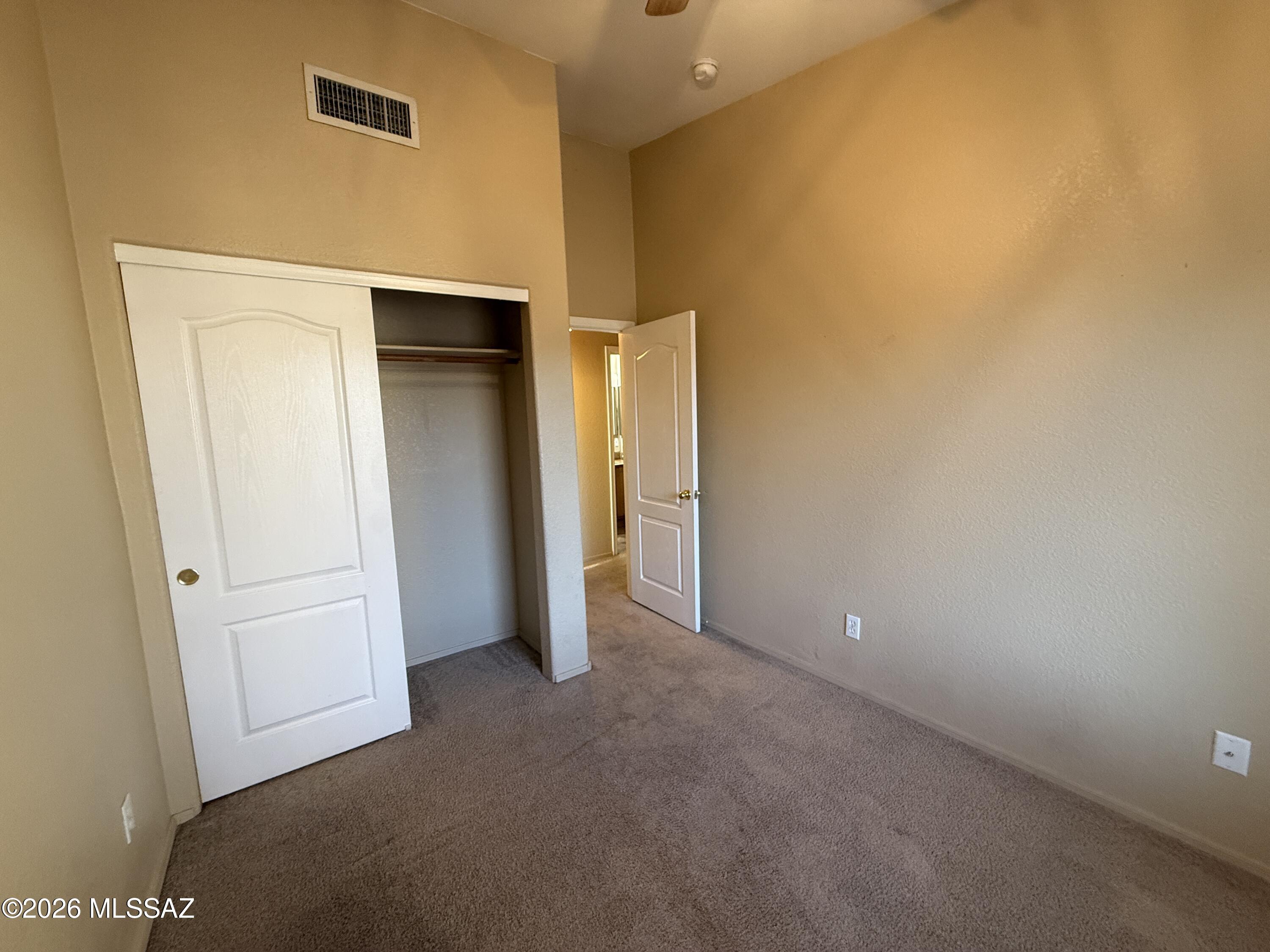 Silver Moon (1-101) - Residential