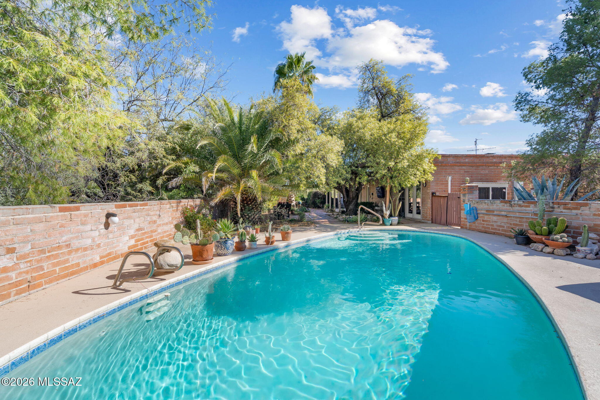 Catalina Foothills Estates NO. 5 - Residential