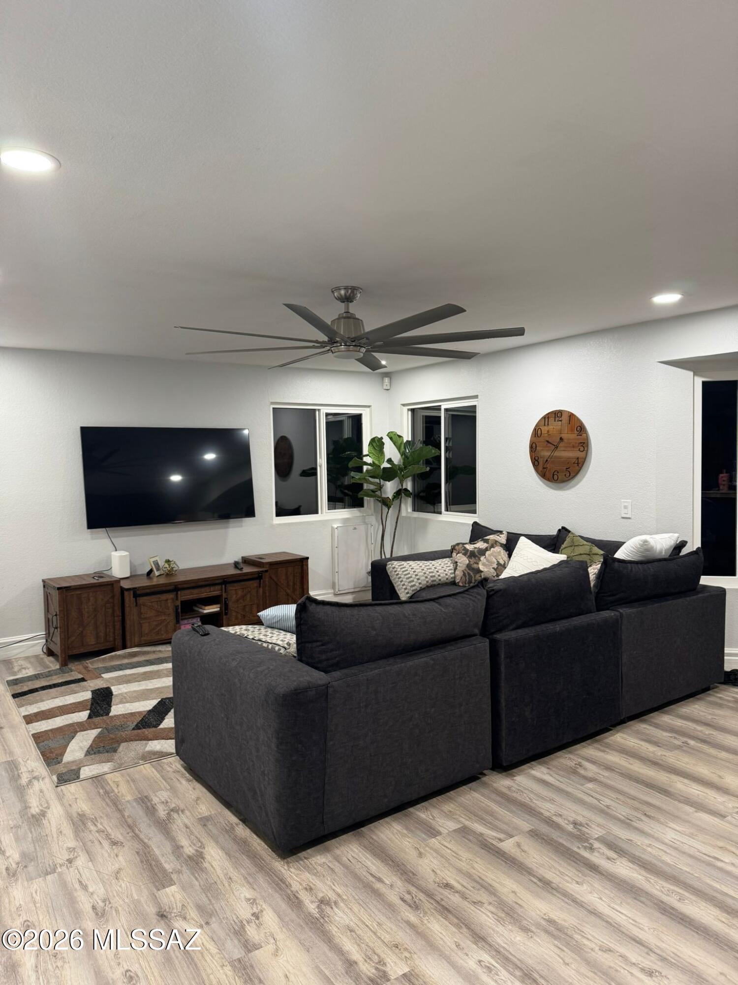 Meadowbrook (57-114) - Residential Lease
