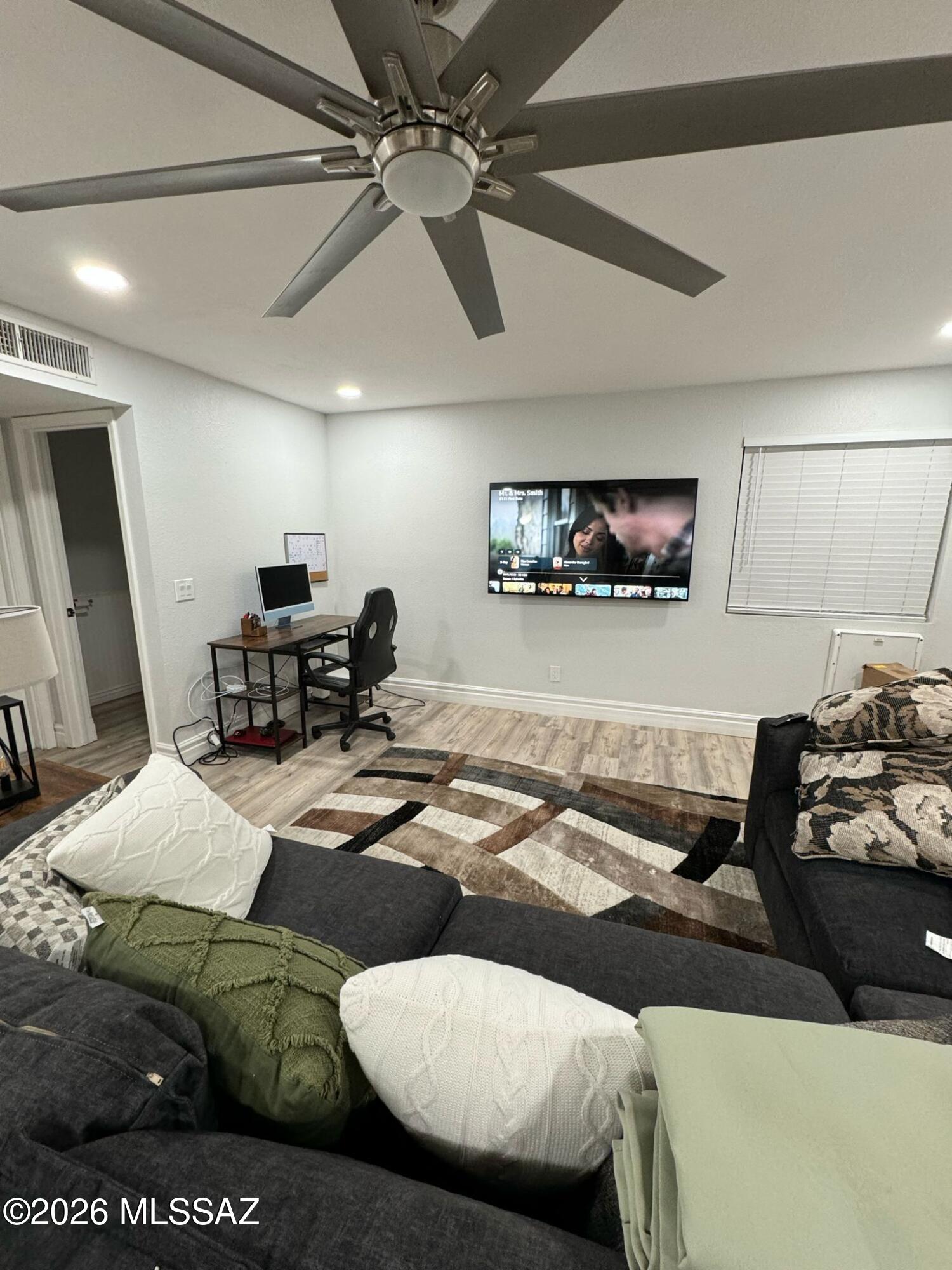 Meadowbrook (57-114) - Residential Lease