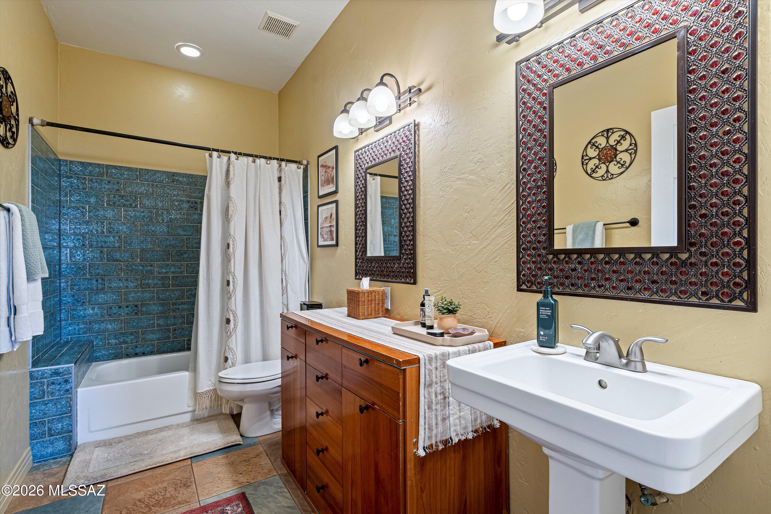 Del Cerro Ranch III (1-32) - Residential