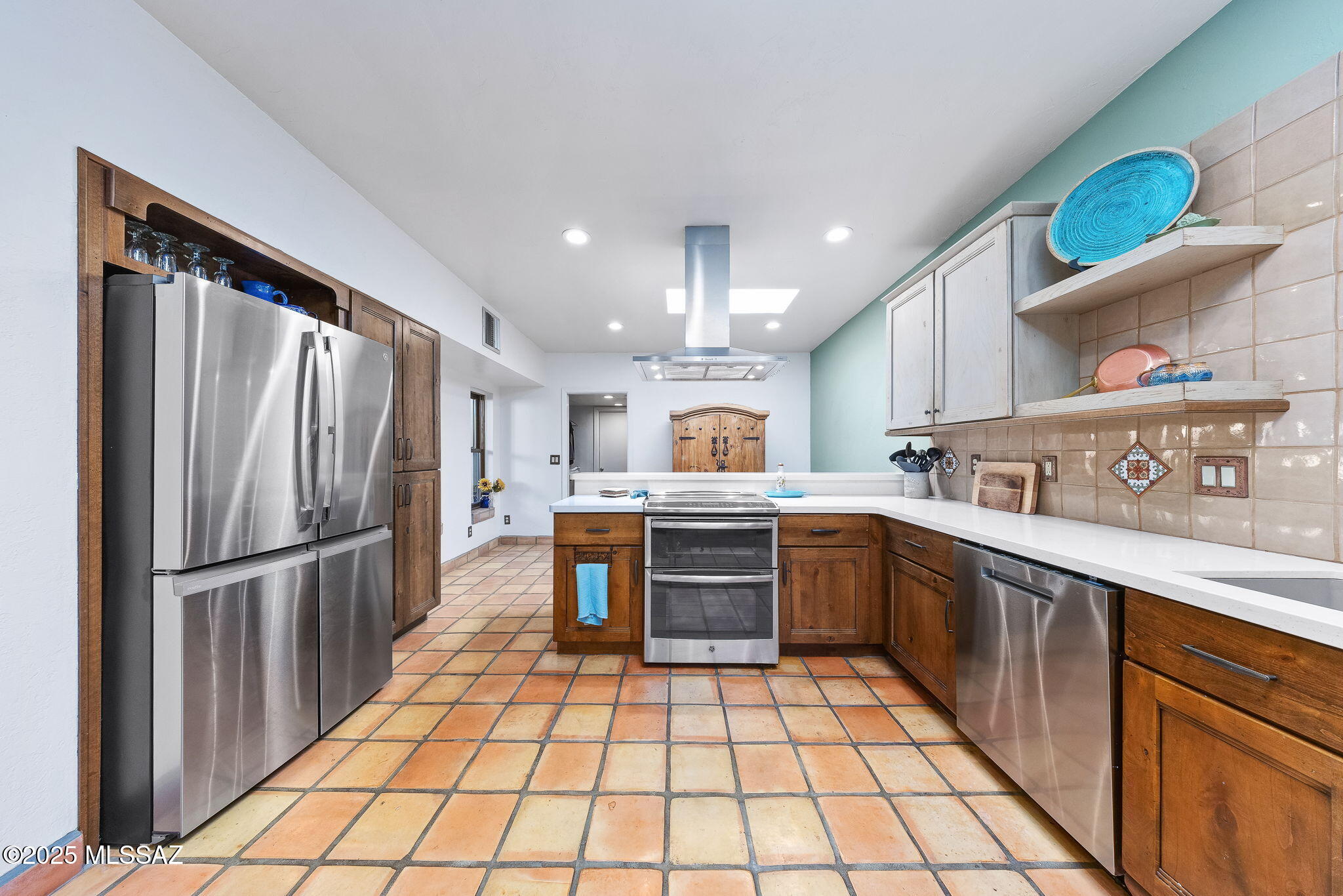 9817 N Calle Loma Linda