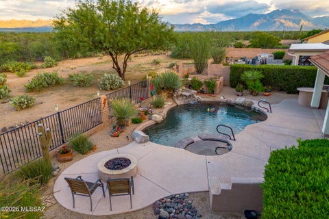 Photo of 660 N Alexis Loop, Green Valley, AZ 85614 (MLS # 22621897)