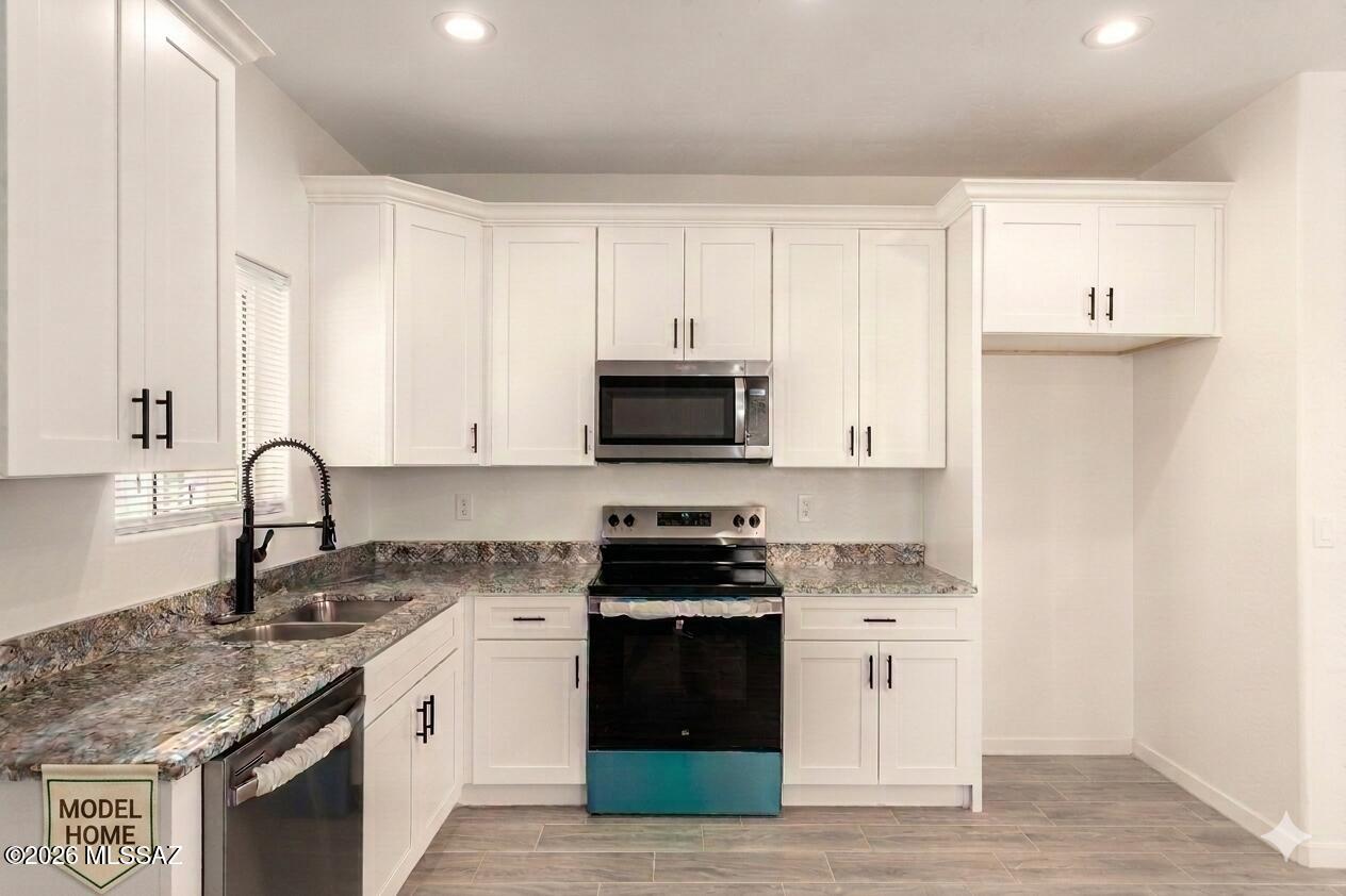 New Tucson Unit NO. 4 (1-203) - Residential