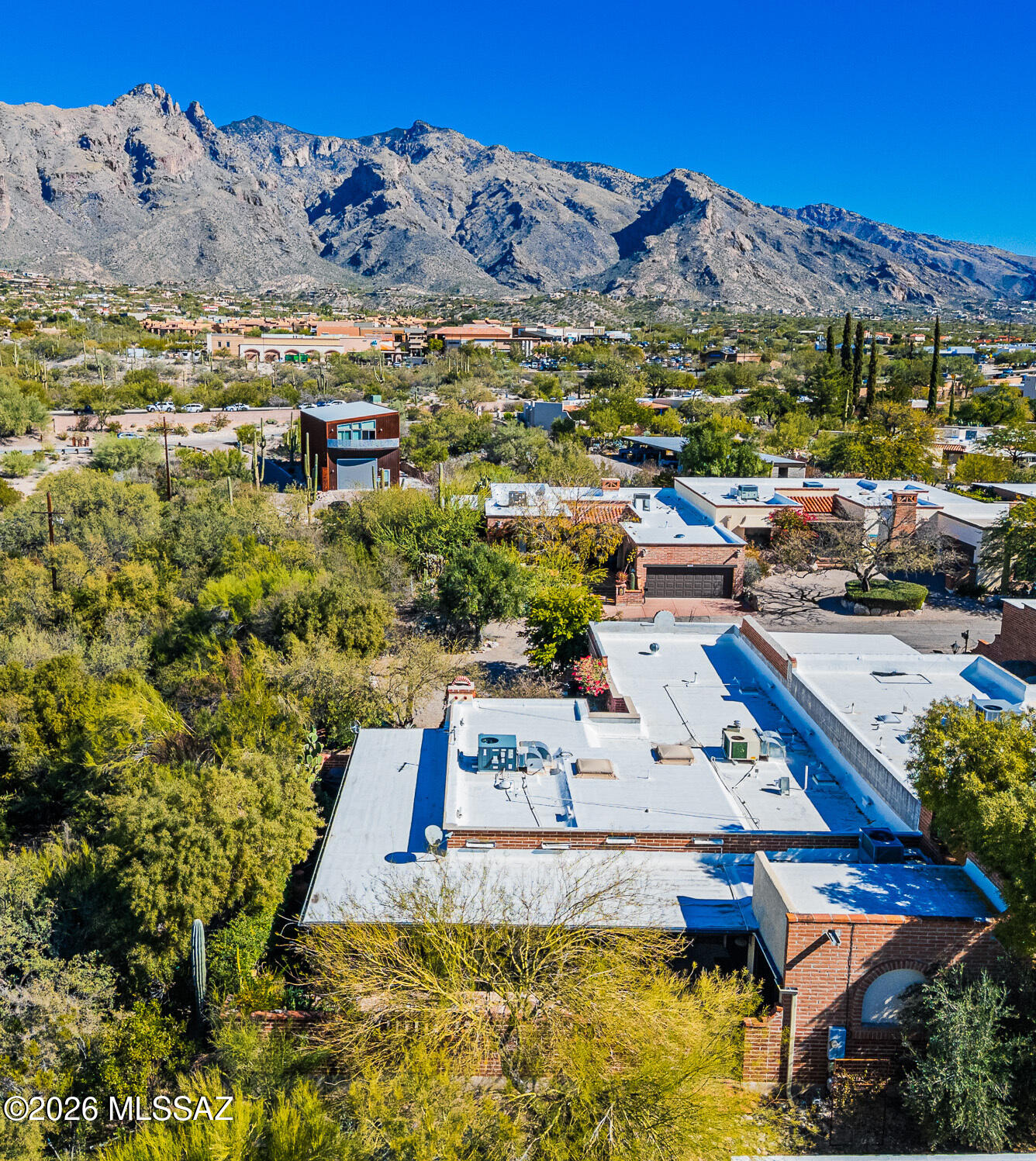 Catalina Pueblo NO.3 (89-117) - Residential