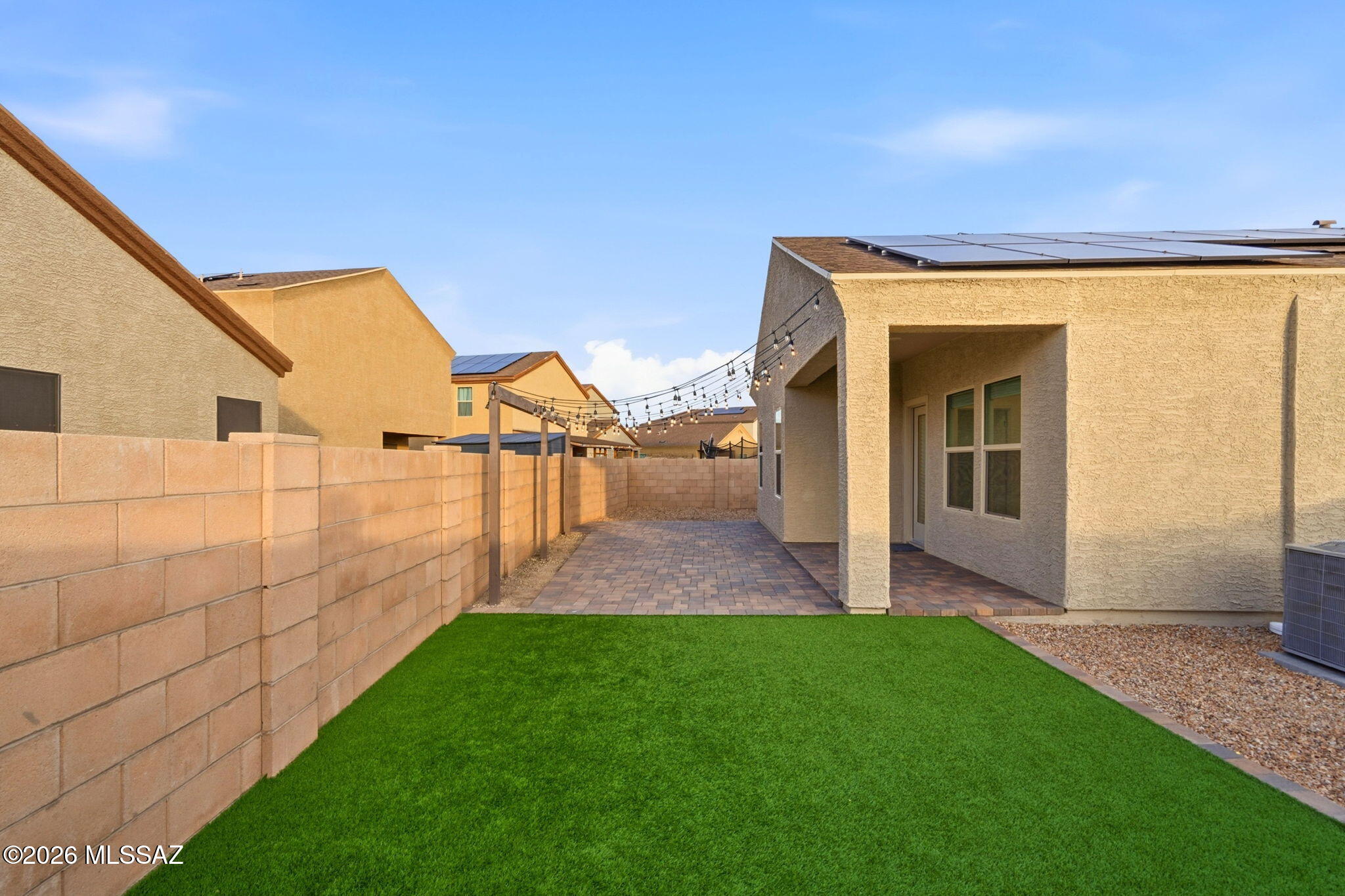 Tres Pueblos Este - Residential