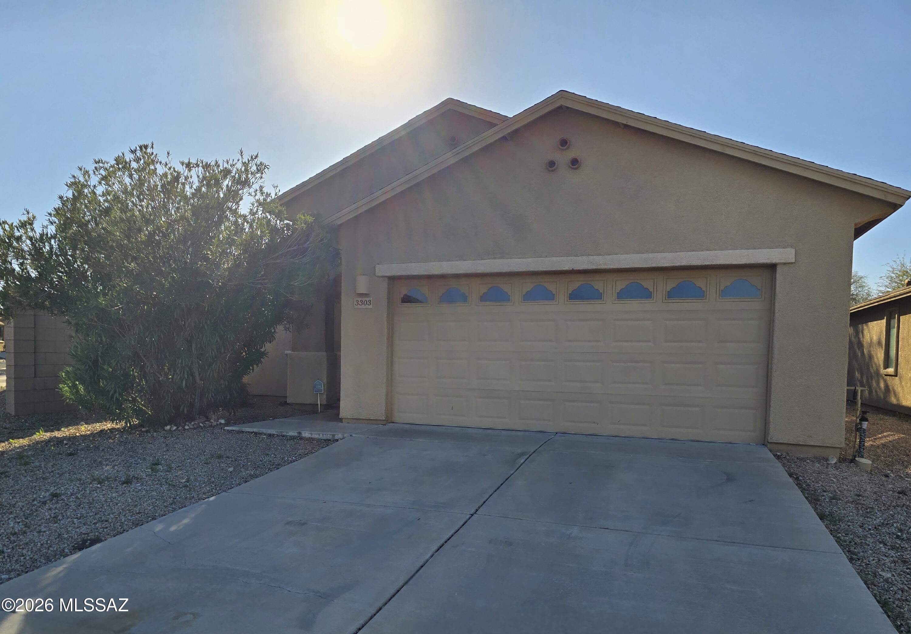 Lakeside Ridge (1-28) - Residential Lease