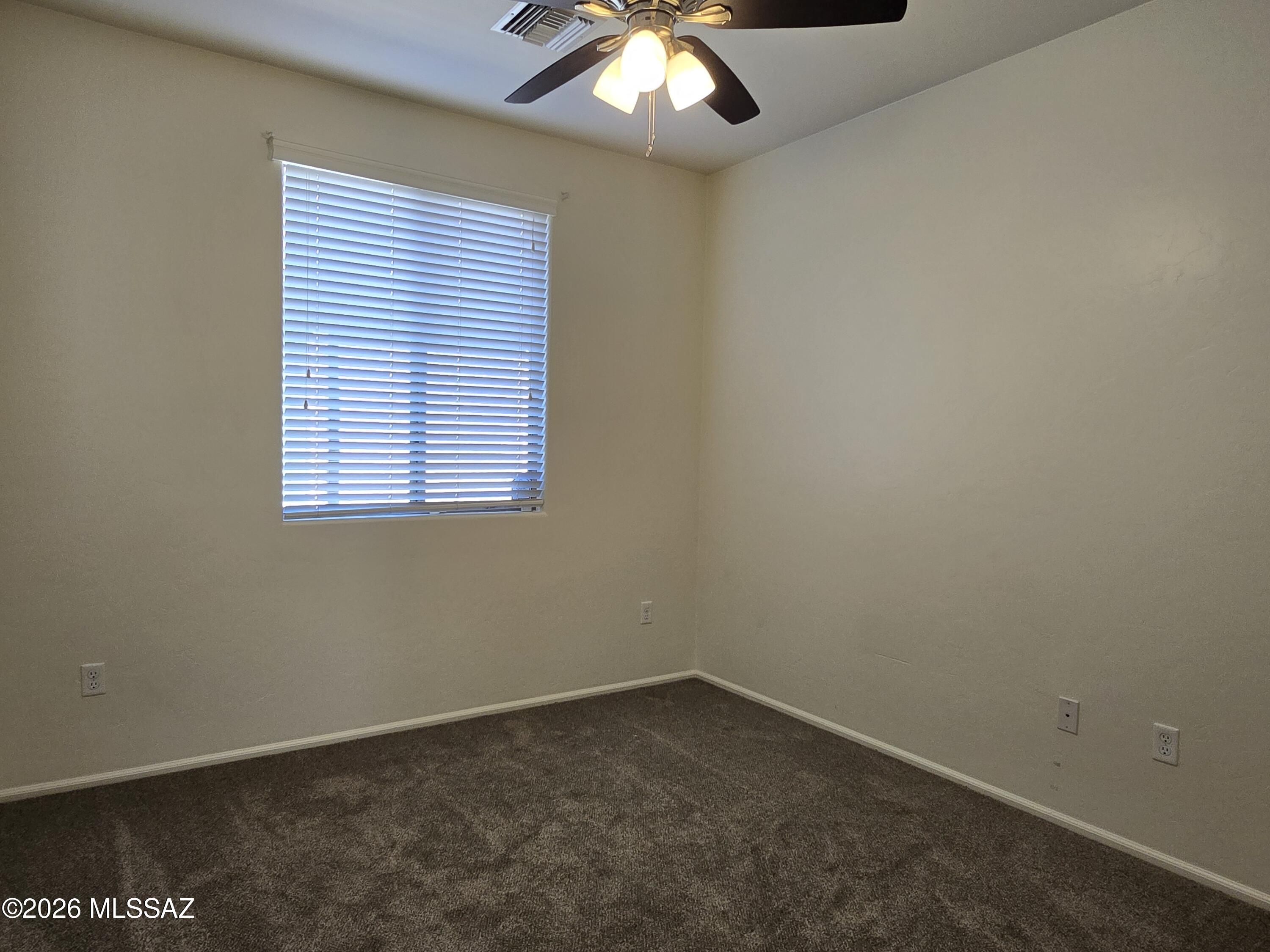 Lakeside Ridge (1-28) - Residential Lease