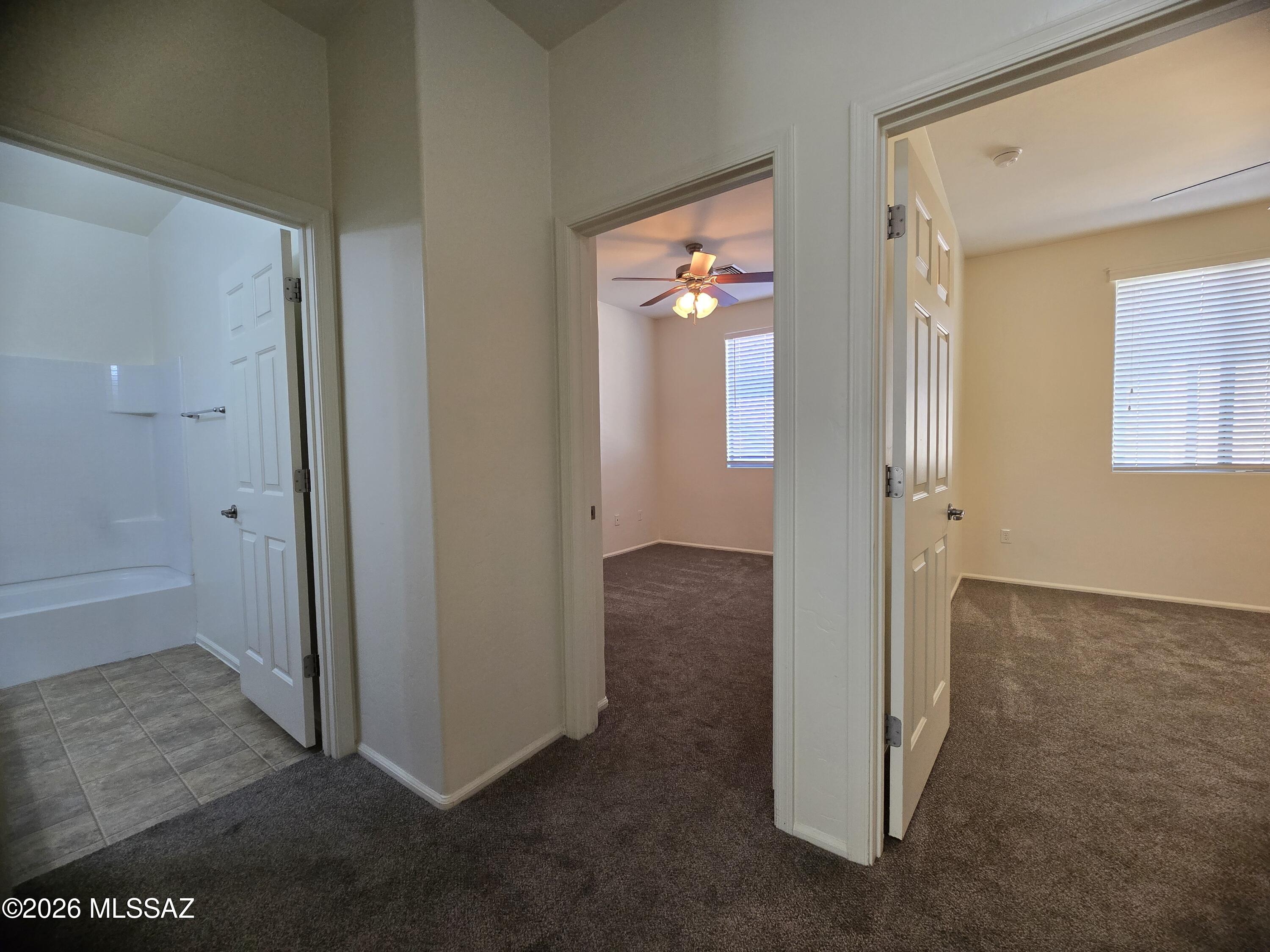 Lakeside Ridge (1-28) - Residential Lease