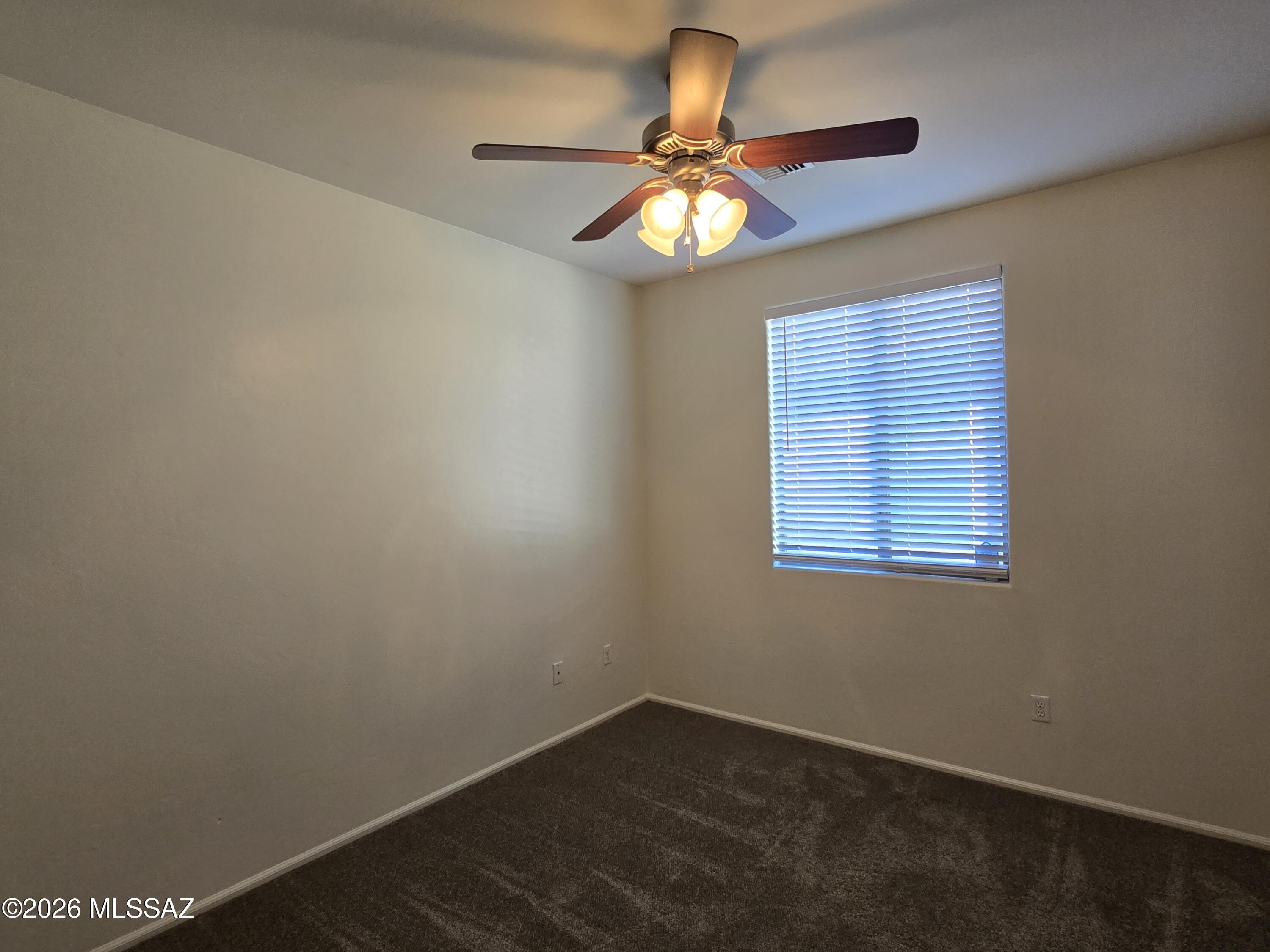 Lakeside Ridge (1-28) - Residential Lease