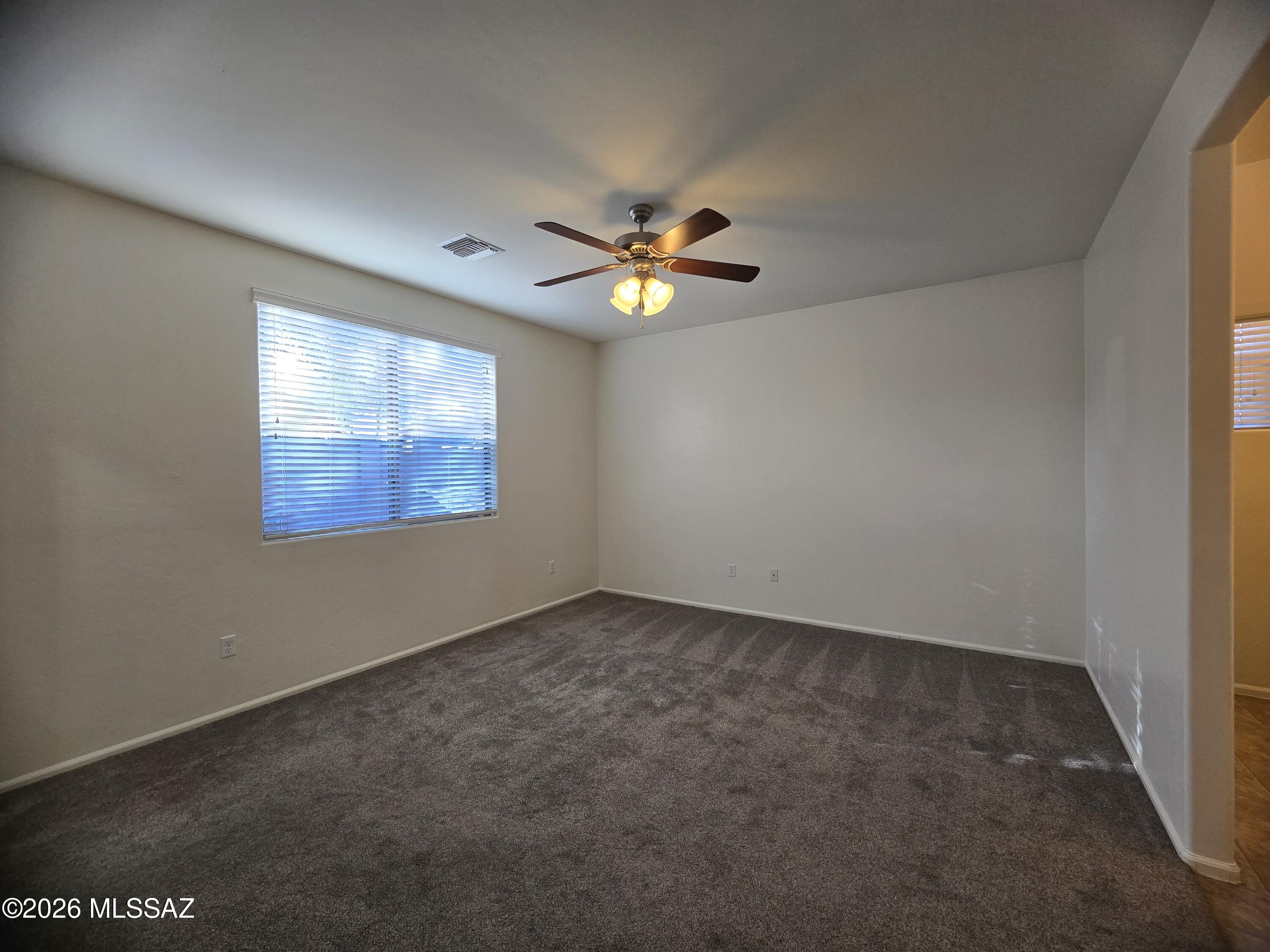 Lakeside Ridge (1-28) - Residential Lease