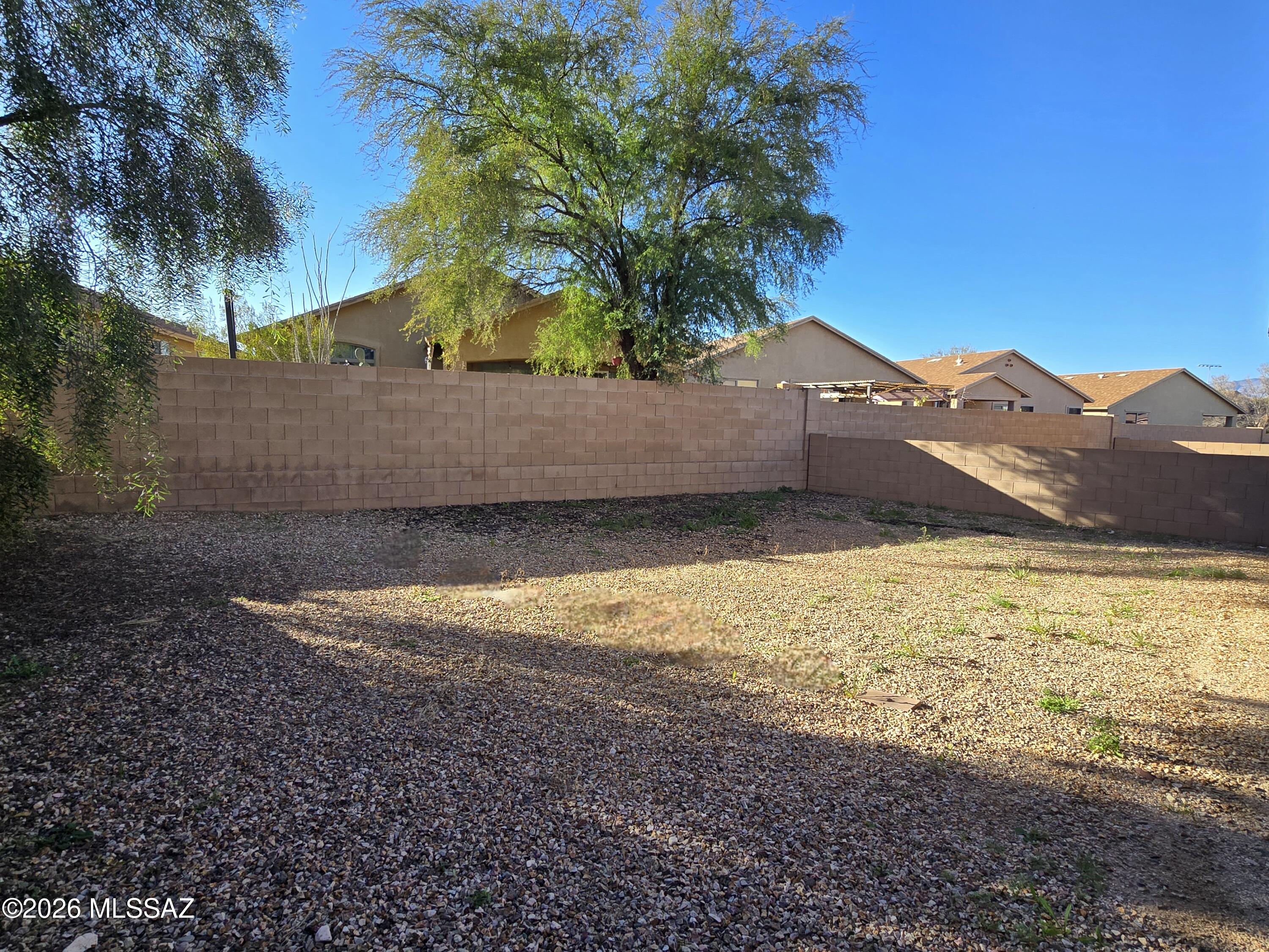 Lakeside Ridge (1-28) - Residential Lease