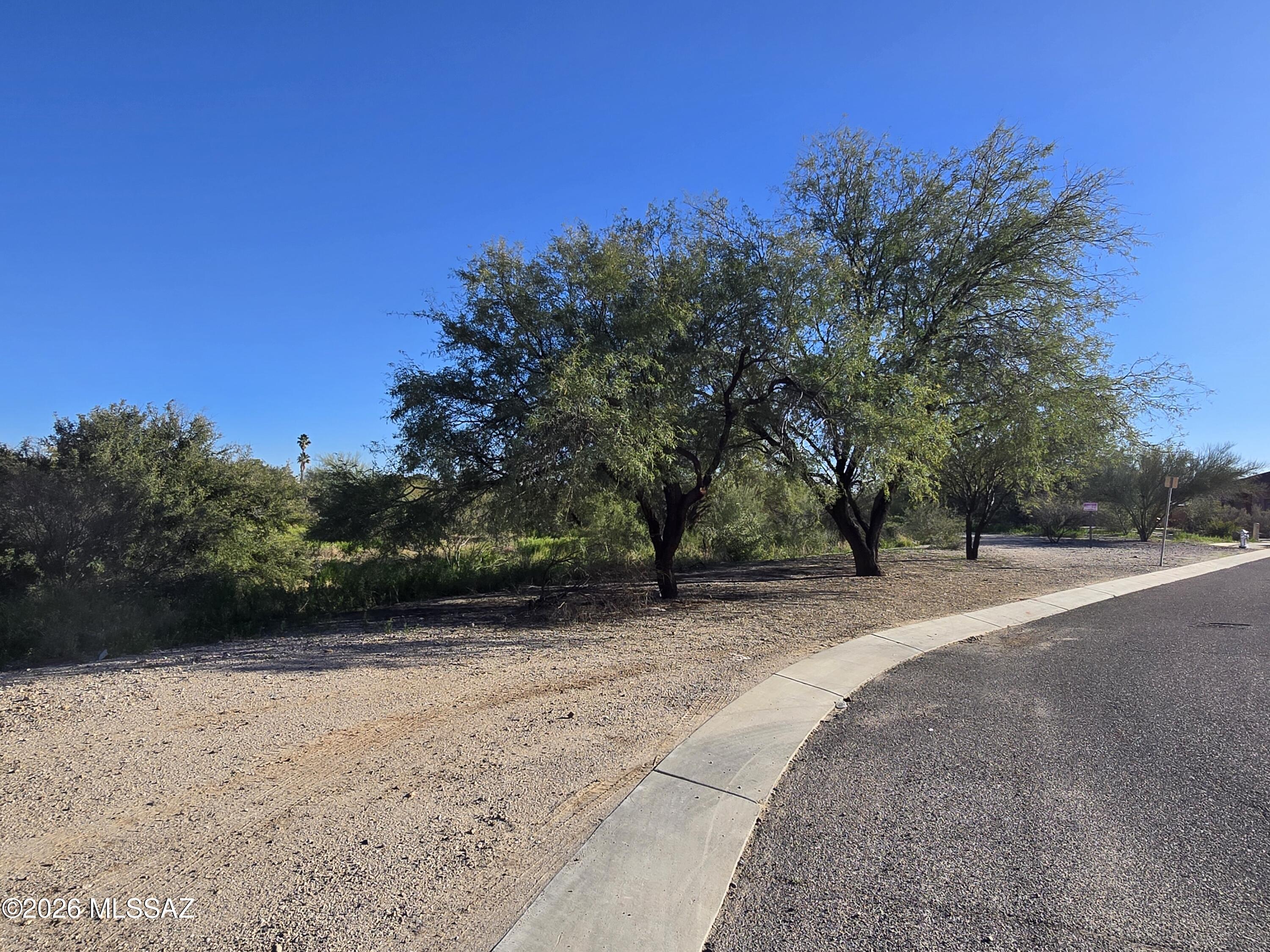 Lakeside Ridge (1-28) - Residential Lease