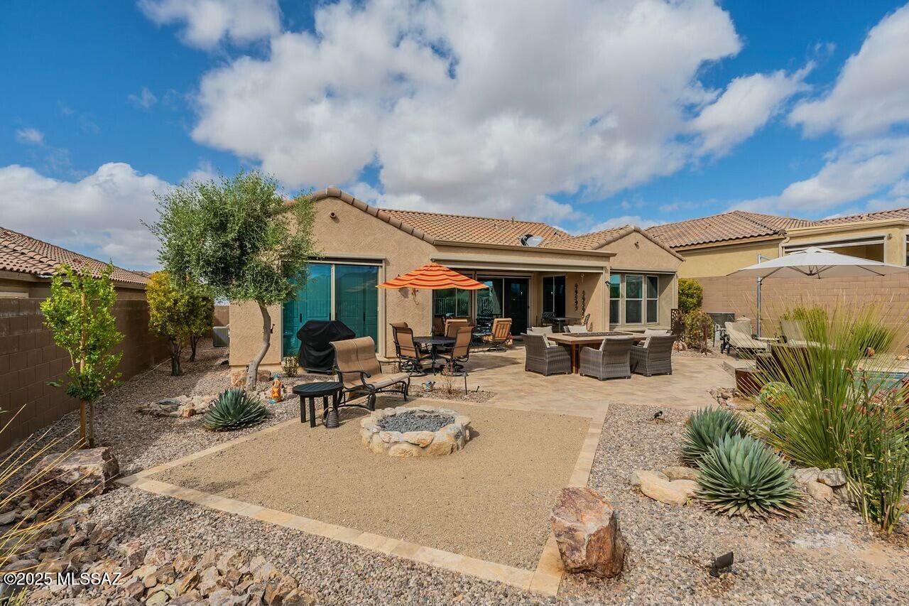 Del Webb At Dove Mountain SQ20131930189 - Residential