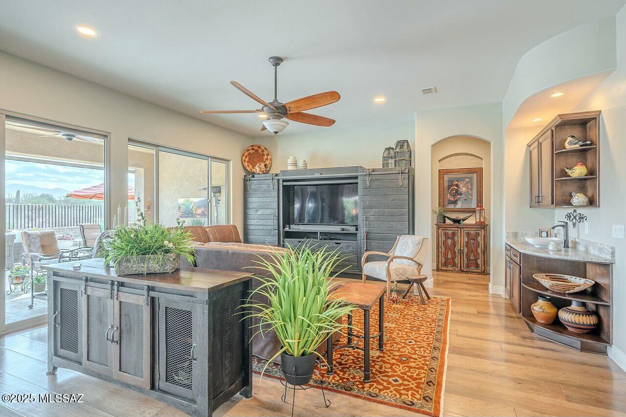 Del Webb At Dove Mountain SQ20131930189 - Residential