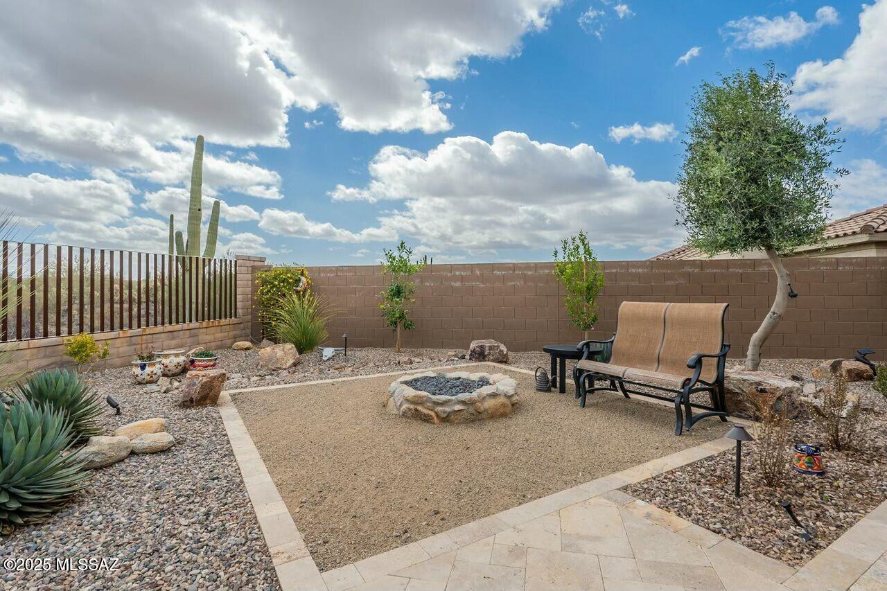 Del Webb At Dove Mountain SQ20131930189 - Residential