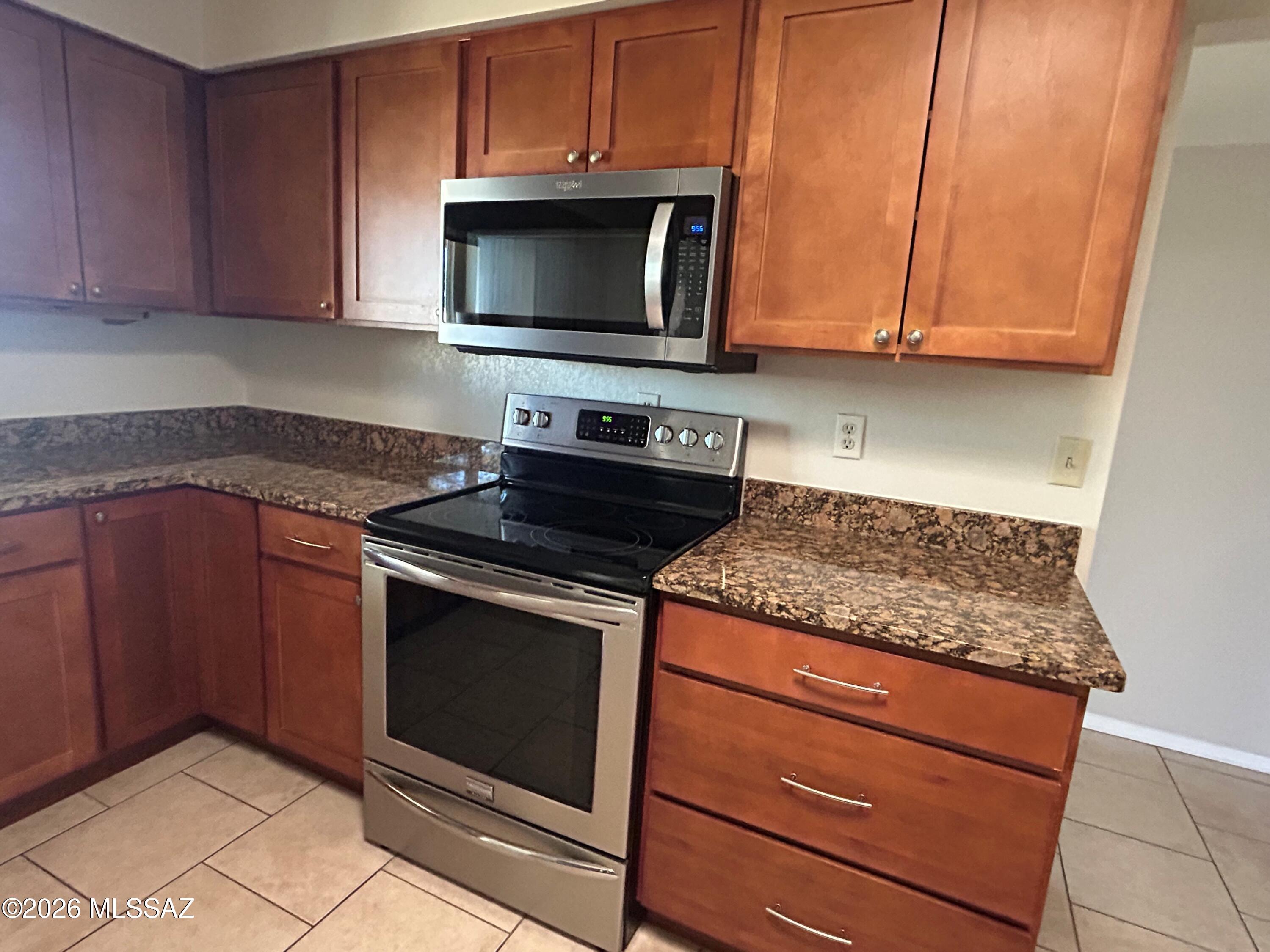 1002 N Caribe Avenue