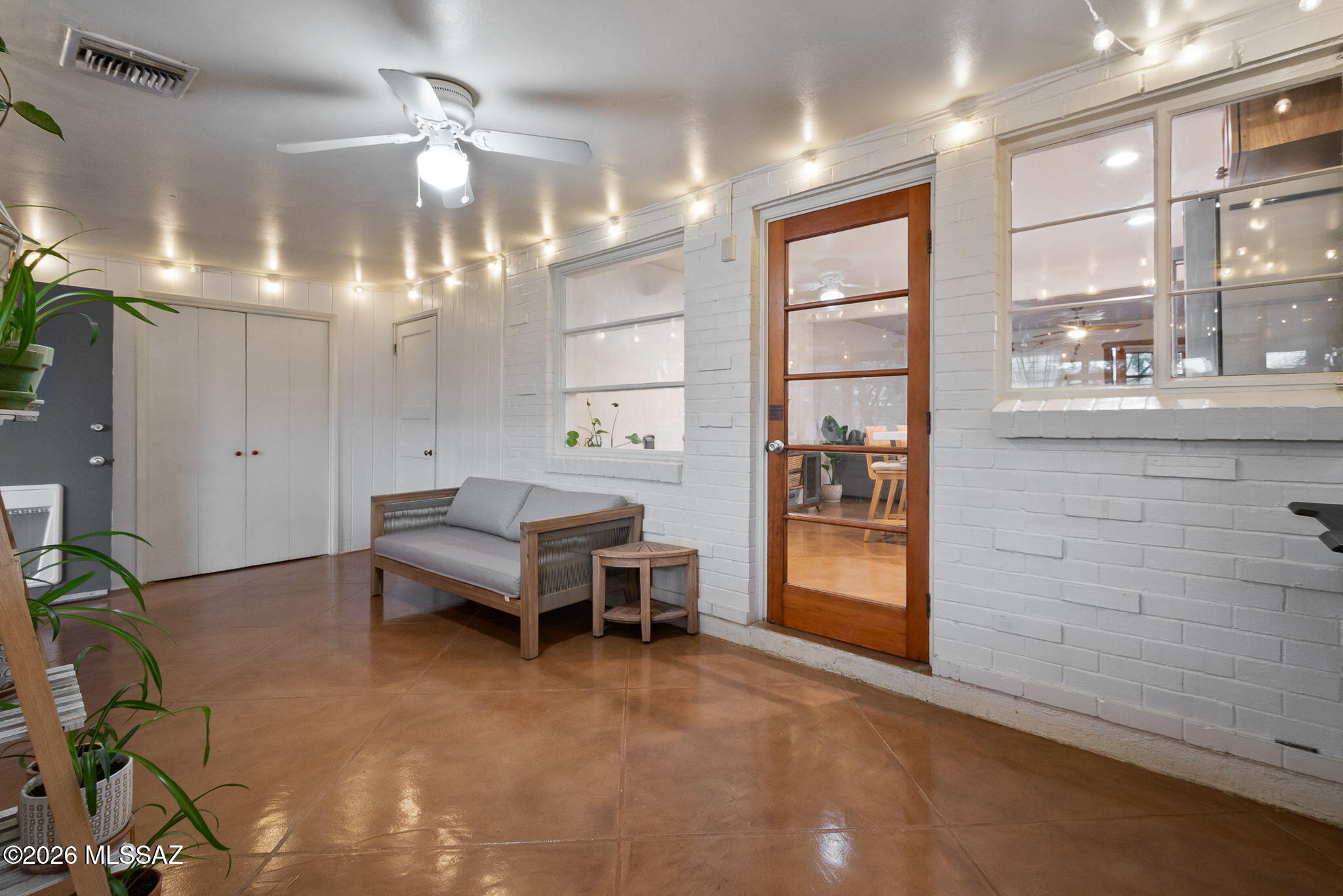 Mountain View Acre Farms - Residential