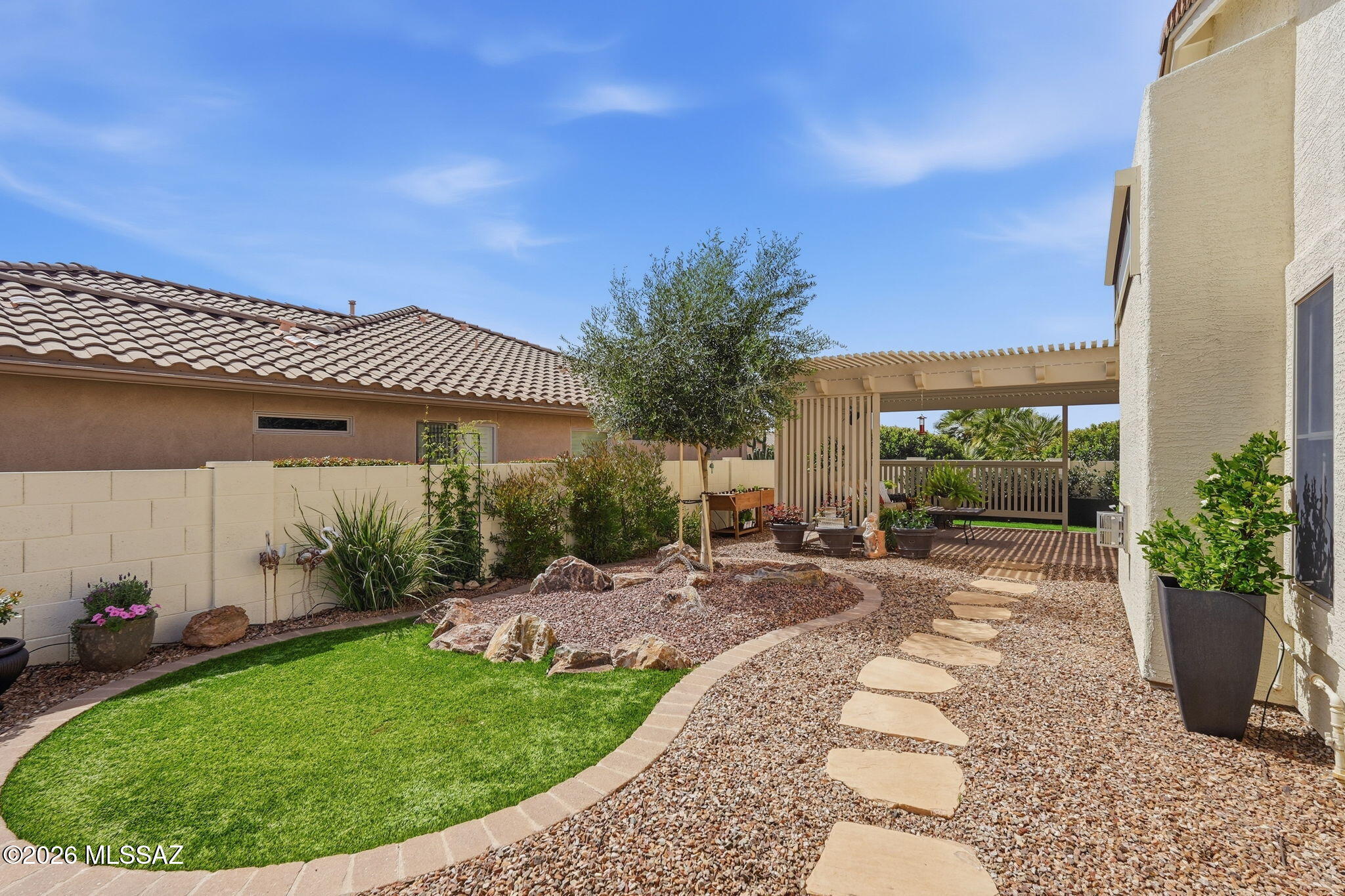 Saddlebrooke - Residential