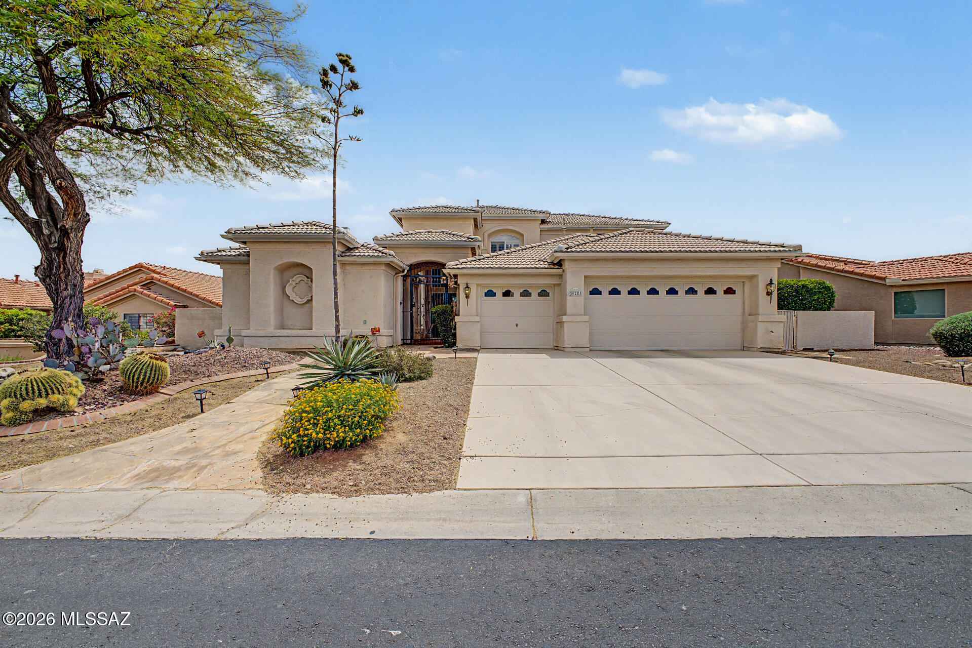 Saddlebrooke - Residential