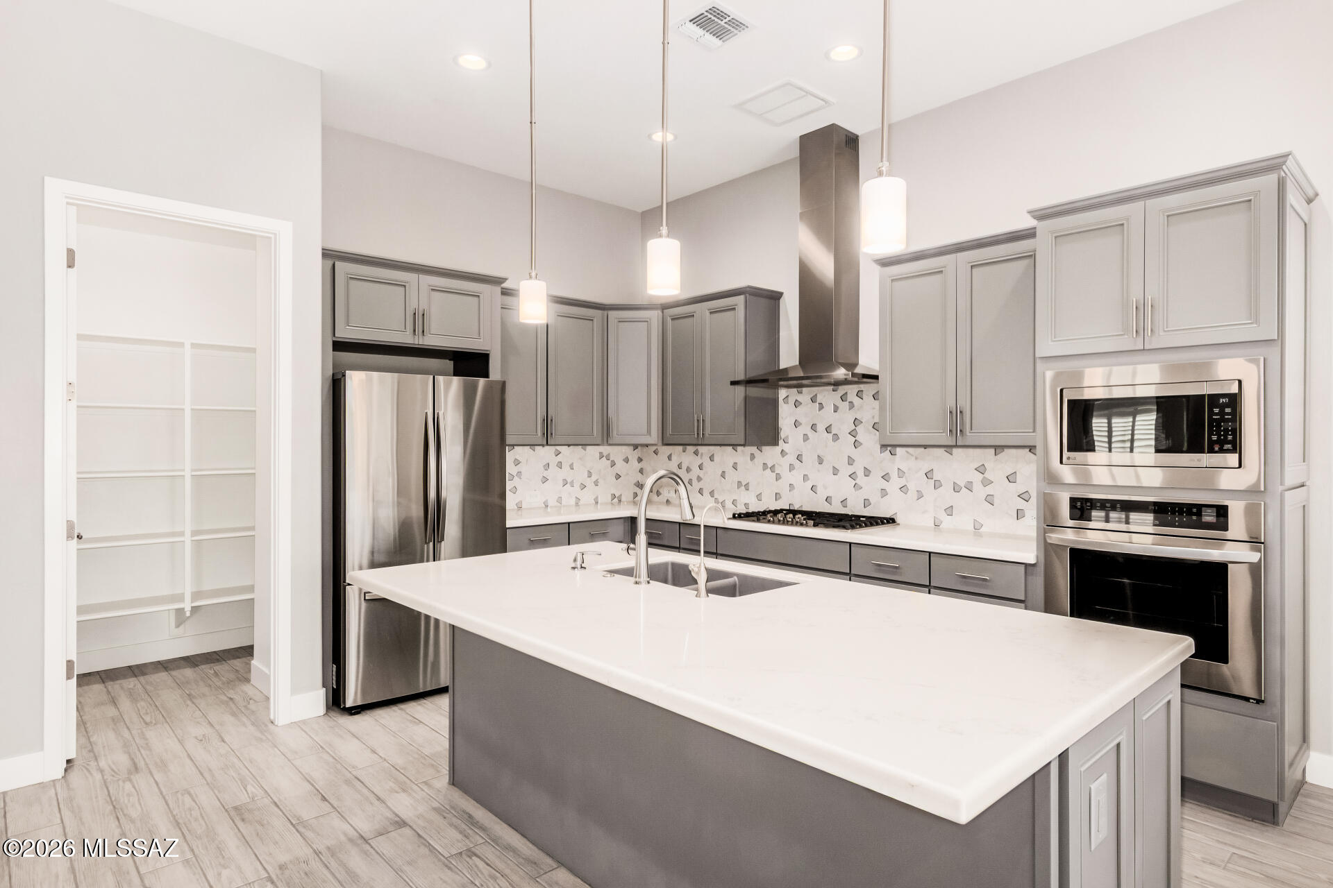 61645 E Travertine Street