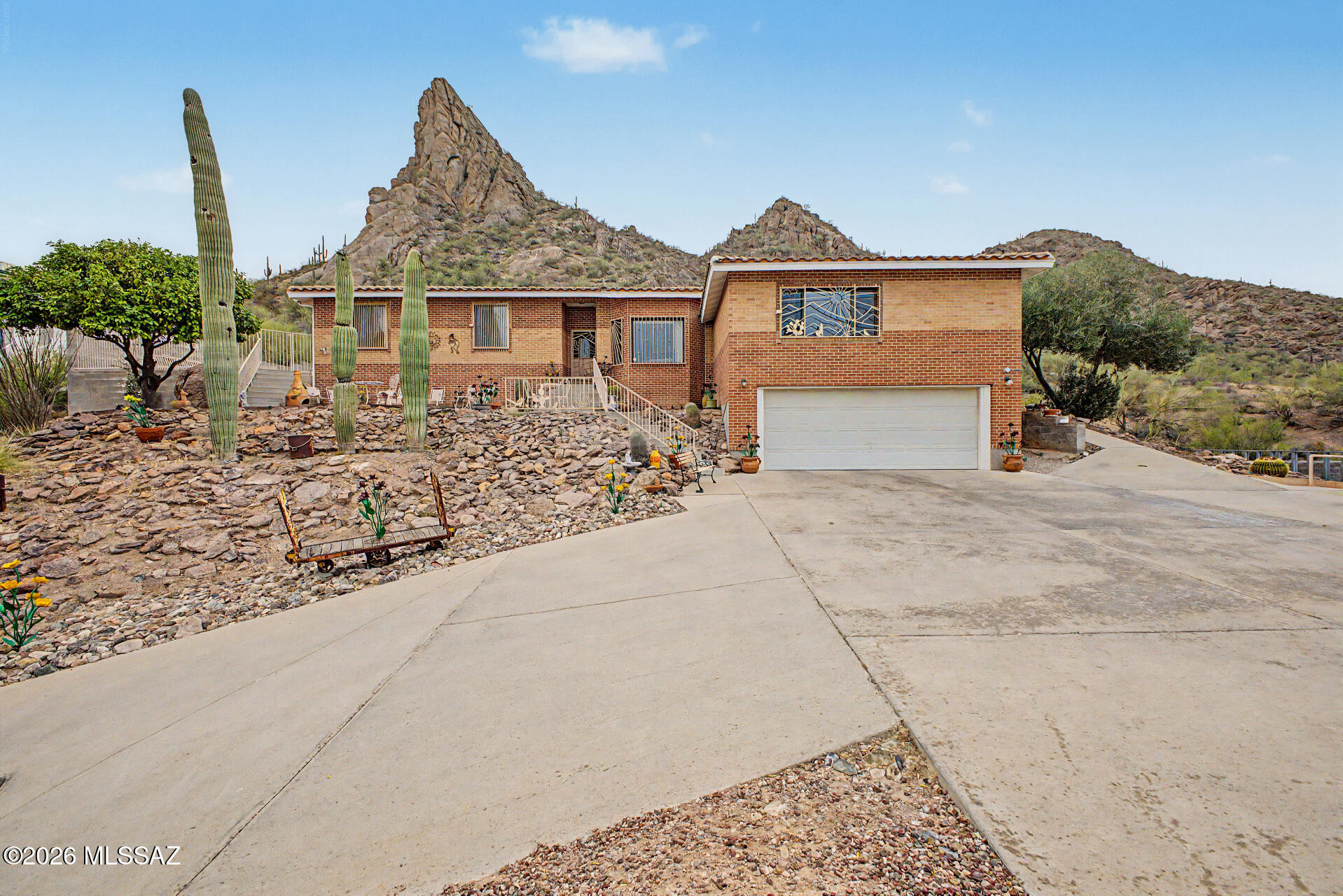 5342 S Camino De La Tierra