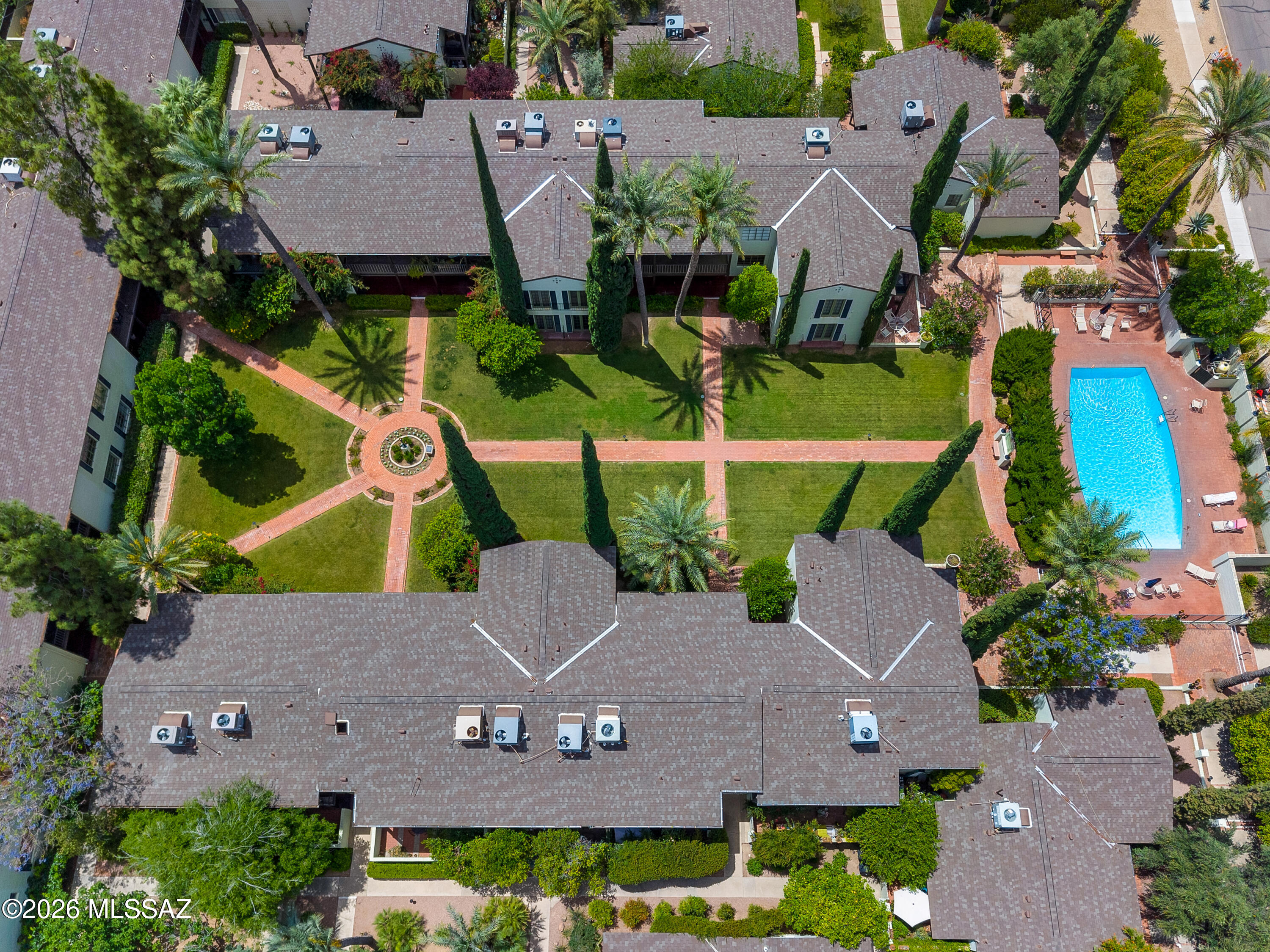 El Encanto Apartments - Residential