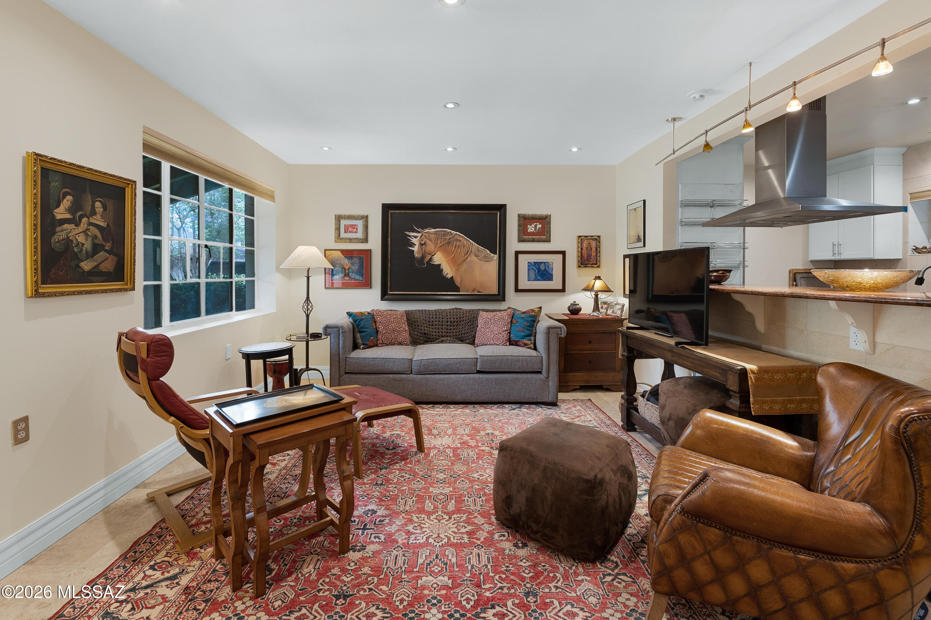 El Encanto Apartments - Residential