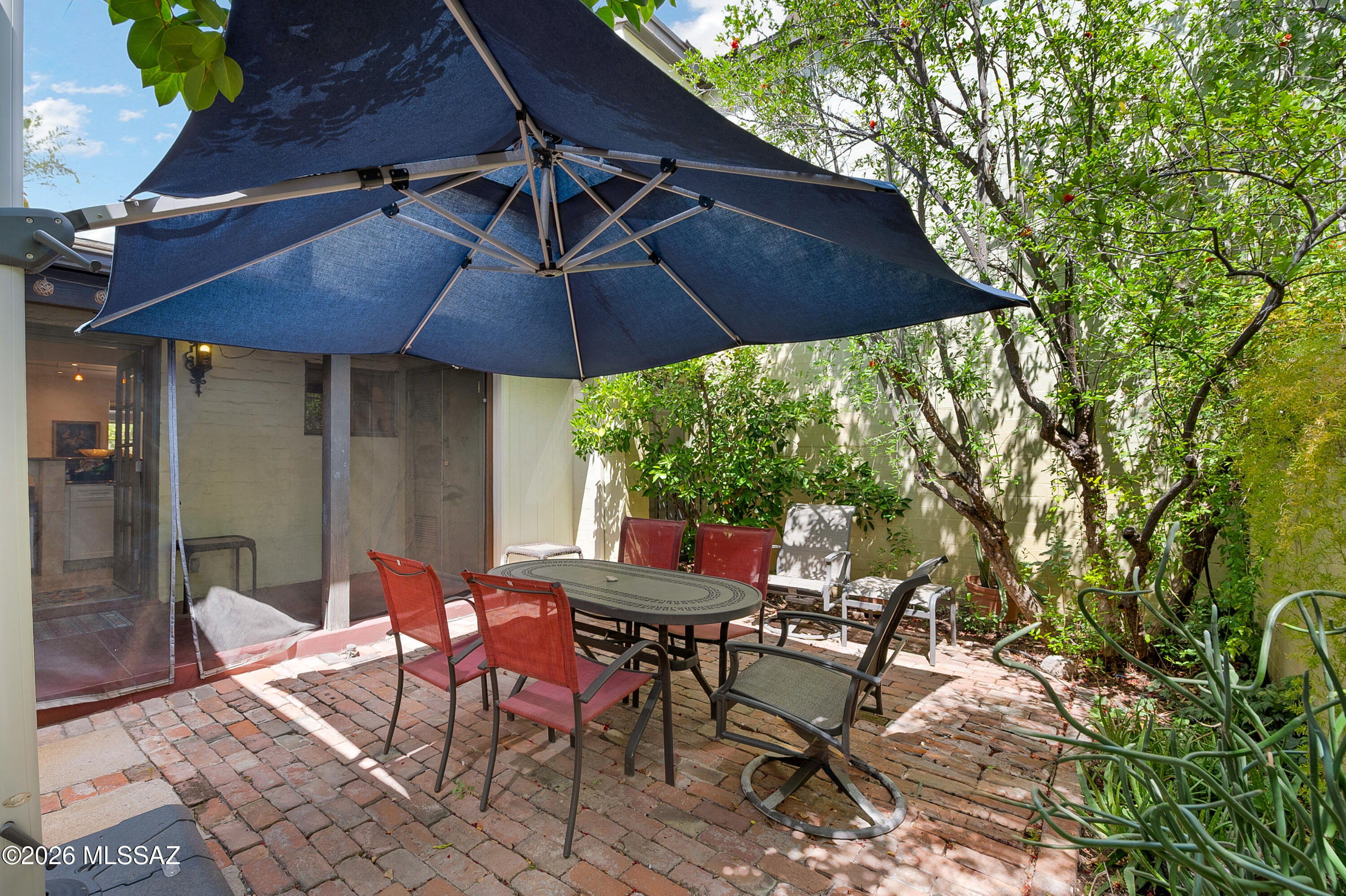 El Encanto Apartments - Residential