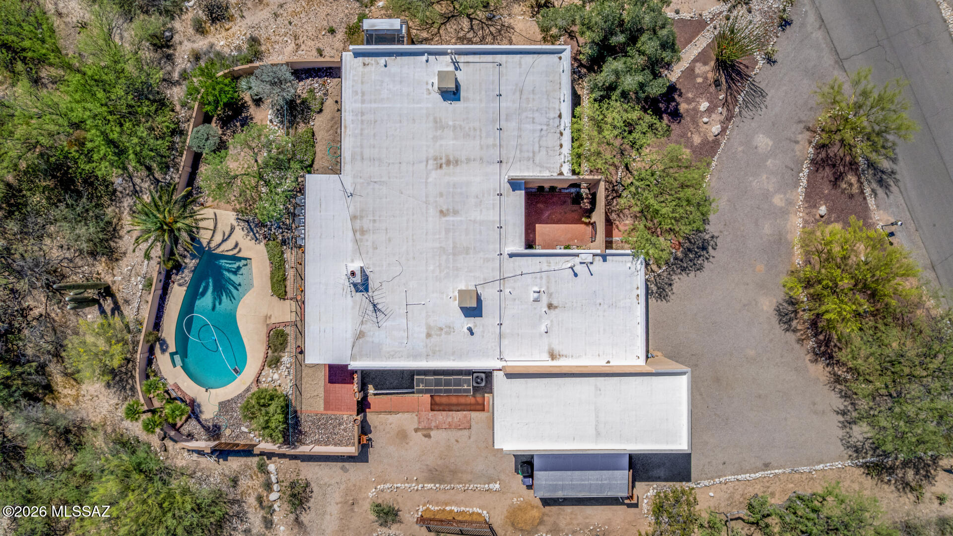 3842 N Calle Hondonada