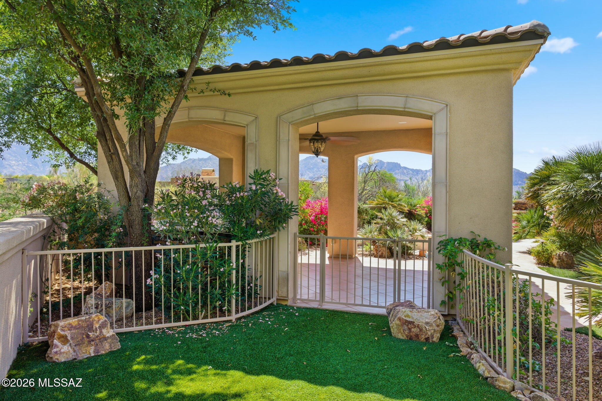Rancho Vistoso Neighborhood 13 Parcel A, The Estates At Honey Bee Ridge - Residential
