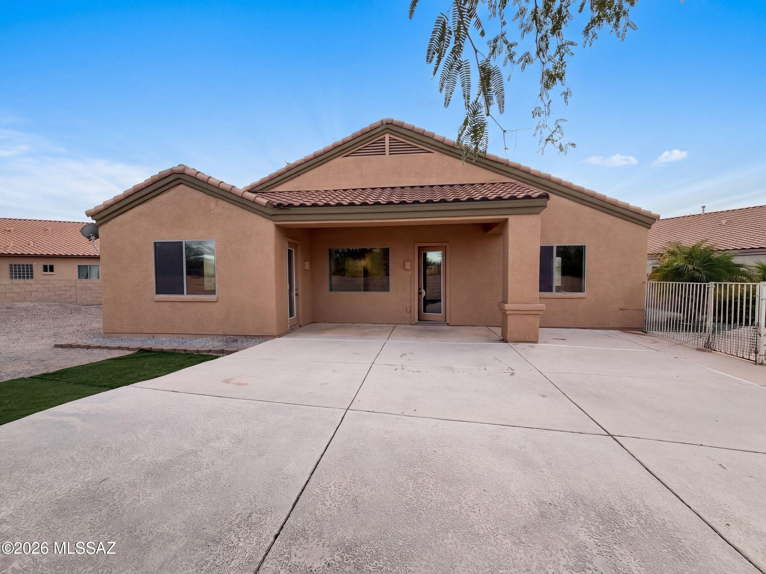 7030 W Fallen Sun Court