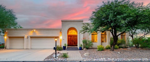 Photo of 4436 E River Oak Trail, Tucson, AZ 85718 (MLS # 22620060)