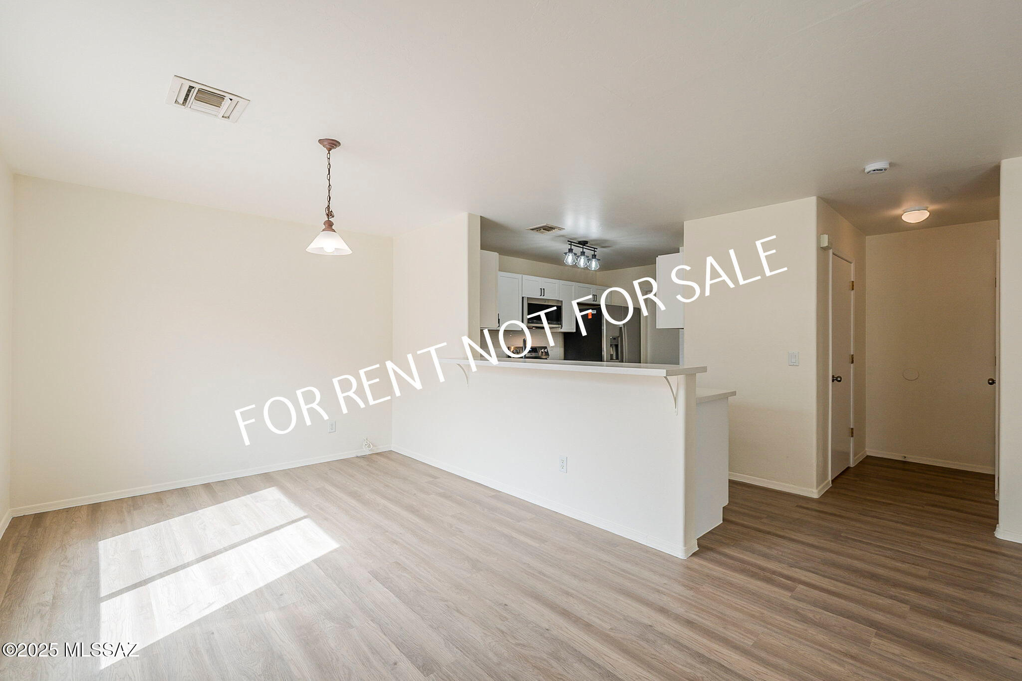 Valencia Reserve (1-326) - Residential Lease