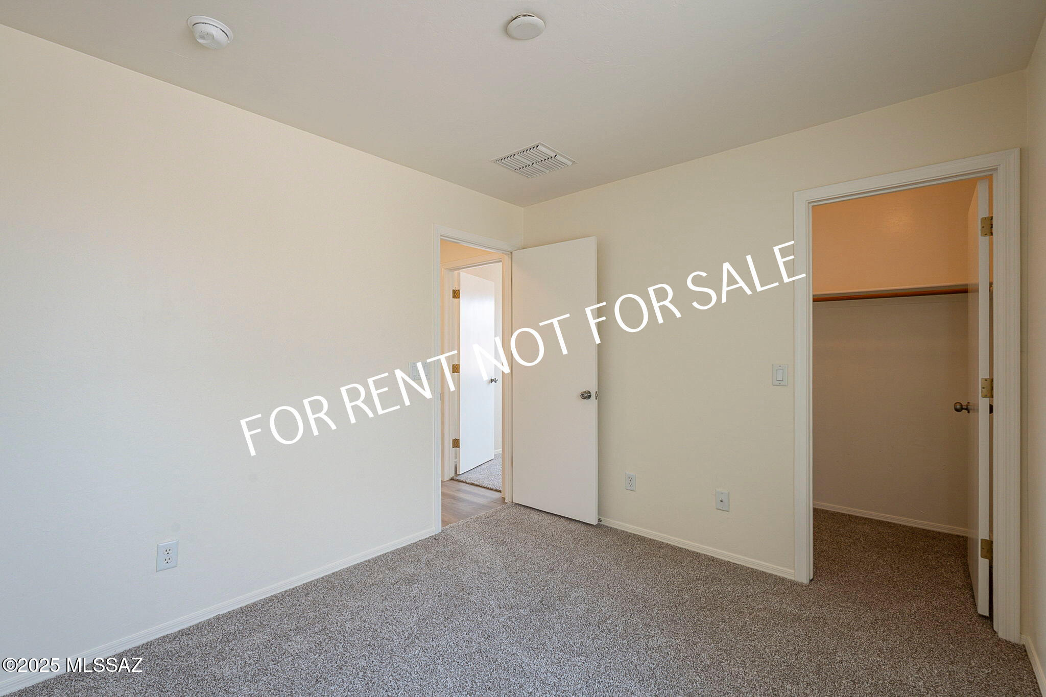 Valencia Reserve (1-326) - Residential Lease