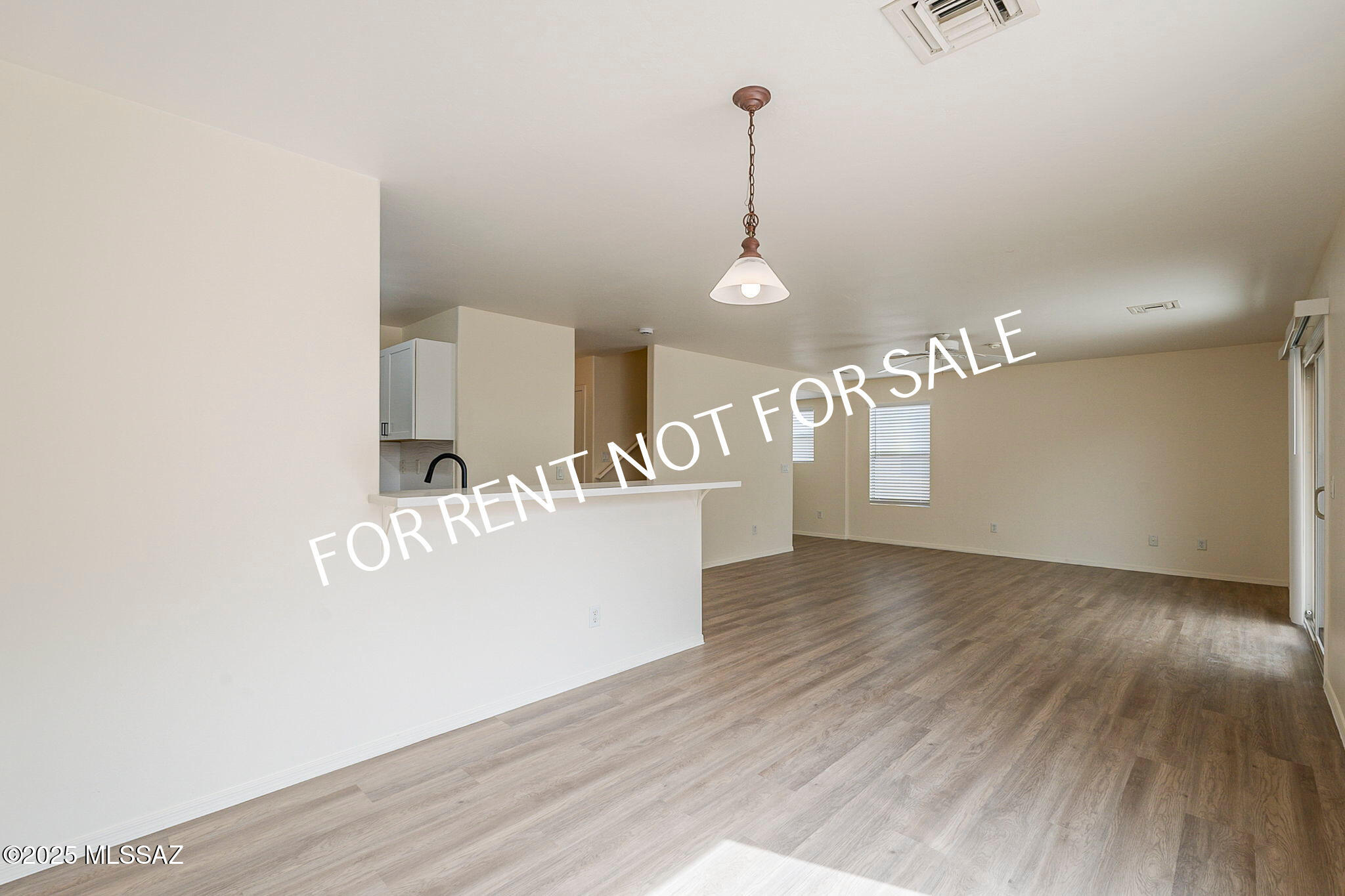 Valencia Reserve (1-326) - Residential Lease