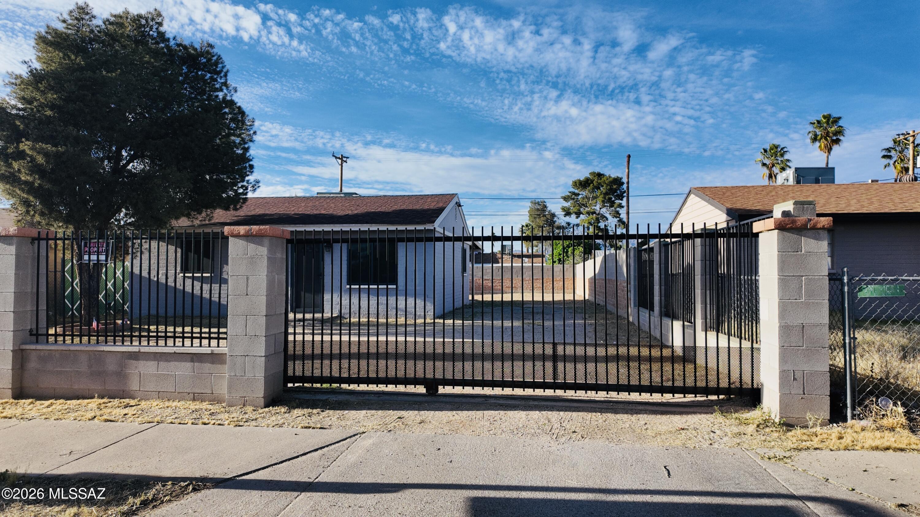 Bel Air - Residential